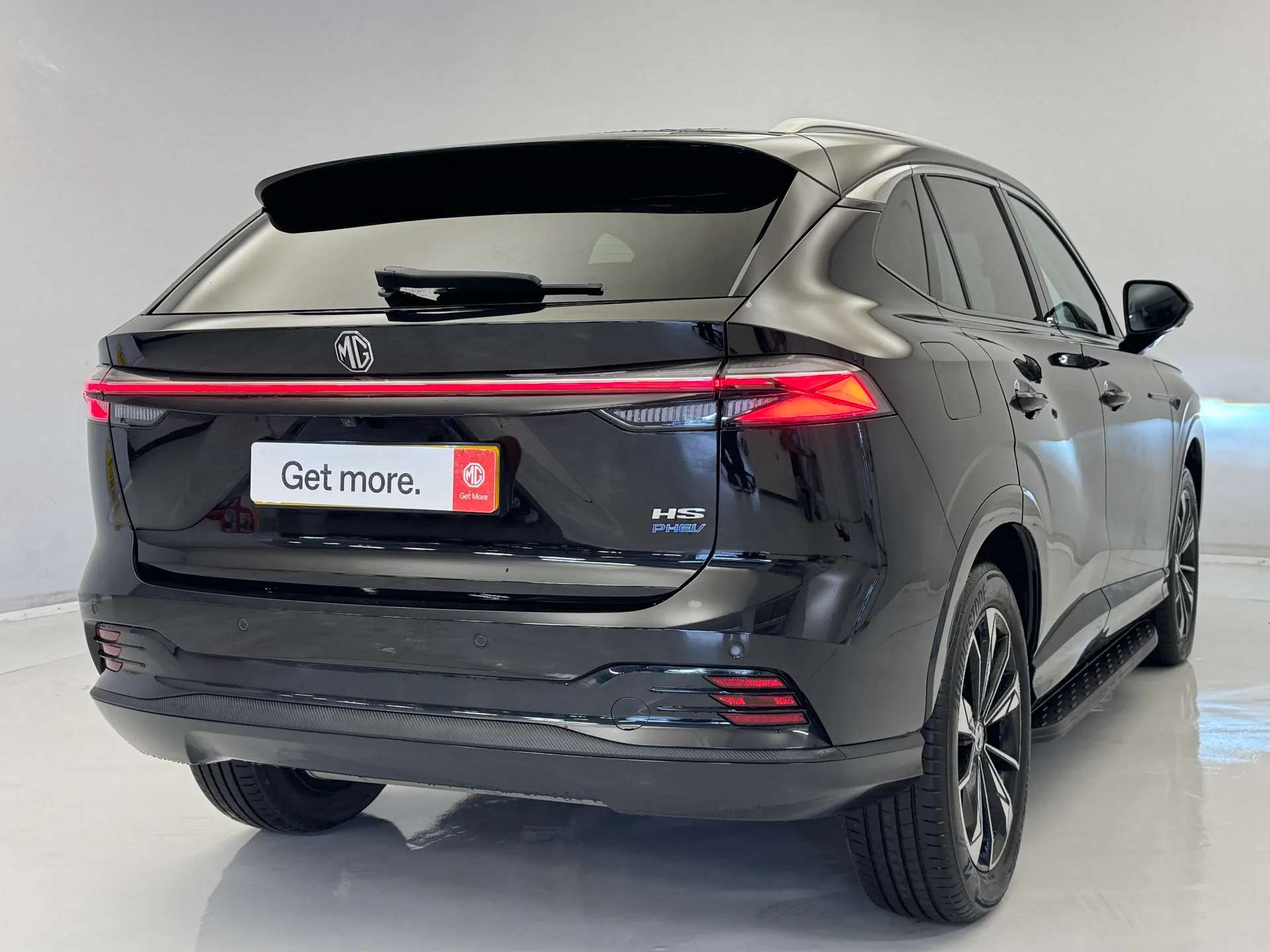 A 2025 MG HS 1.5 T-GDI PHEV Trophy 5dr Auto ð¤ TROPHY | PLUG-IN HYBRID ð¤ A 2025 MG HS 1.5 T-GDI PHEV Trophy 5dr Auto ð¤ TROPHY | PLUG-IN HYBRID ð¤