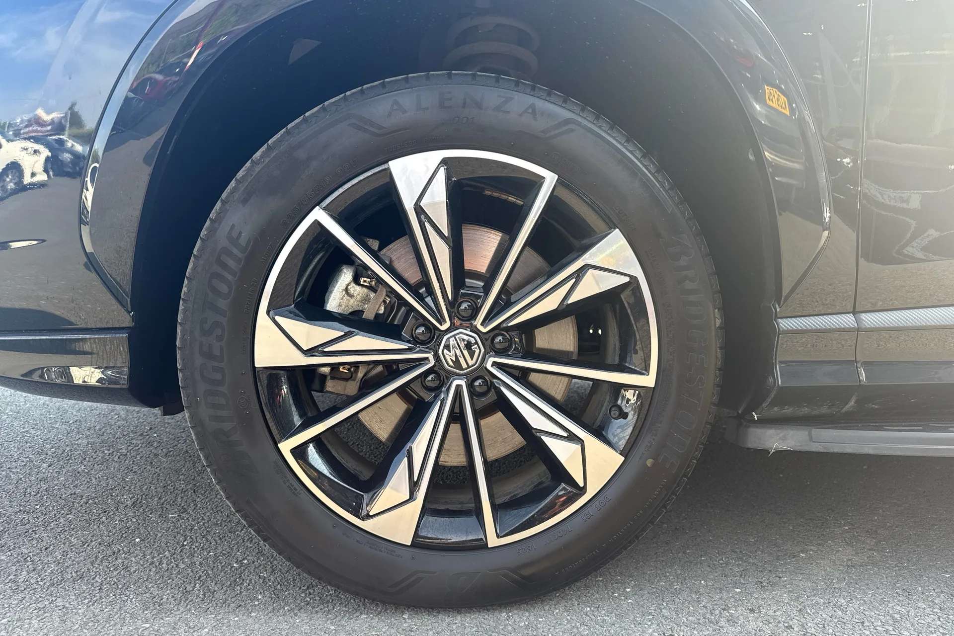 A 2025 MG HS 1.5 T-GDI PHEV Trophy 5dr Auto A 2025 MG HS 1.5 T-GDI PHEV Trophy 5dr Auto
