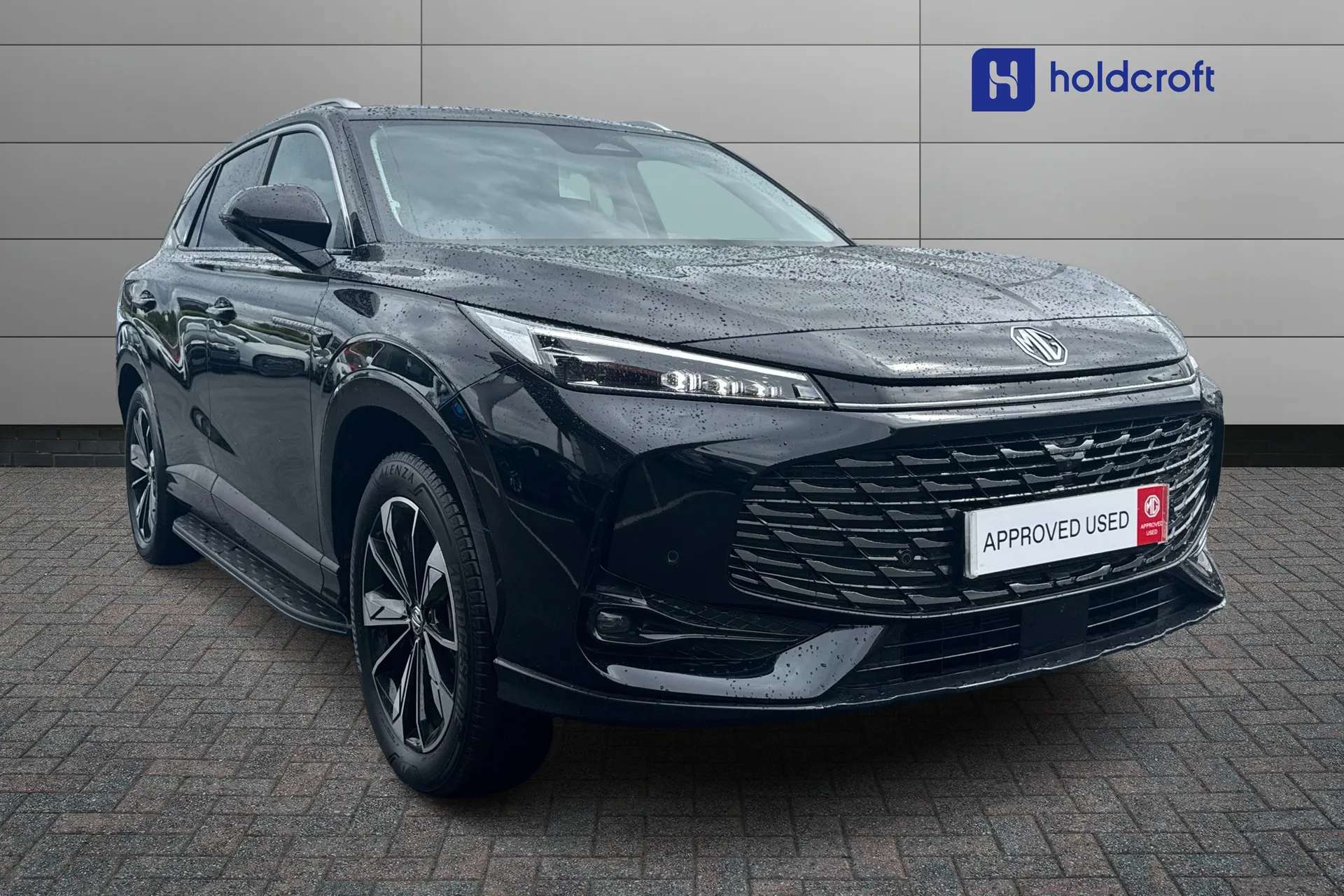 A 2025 MG HS 1.5 T-GDI PHEV Trophy 5dr Auto A 2025 MG HS 1.5 T-GDI PHEV Trophy 5dr Auto