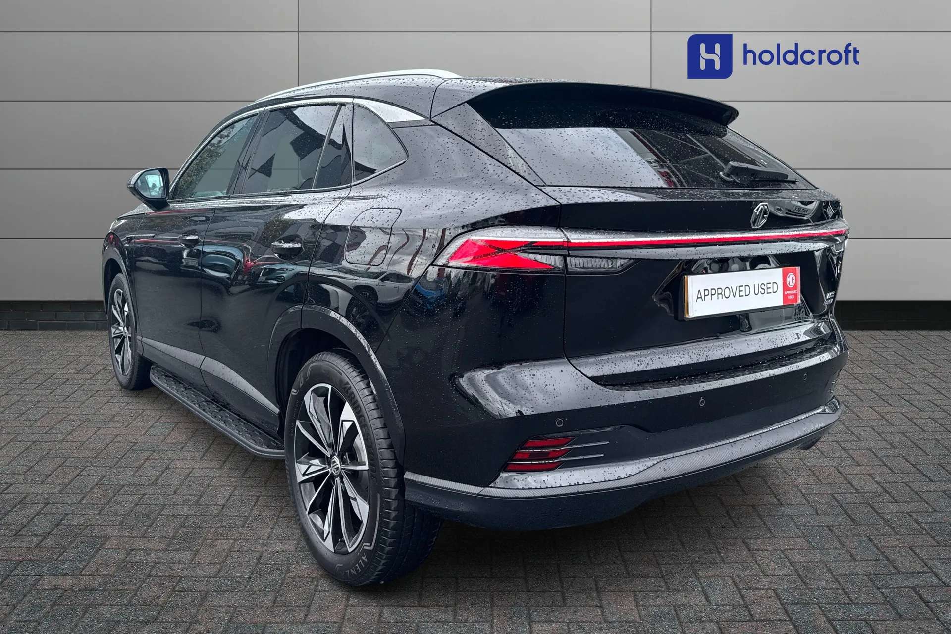 A 2025 MG HS 1.5 T-GDI PHEV Trophy 5dr Auto A 2025 MG HS 1.5 T-GDI PHEV Trophy 5dr Auto