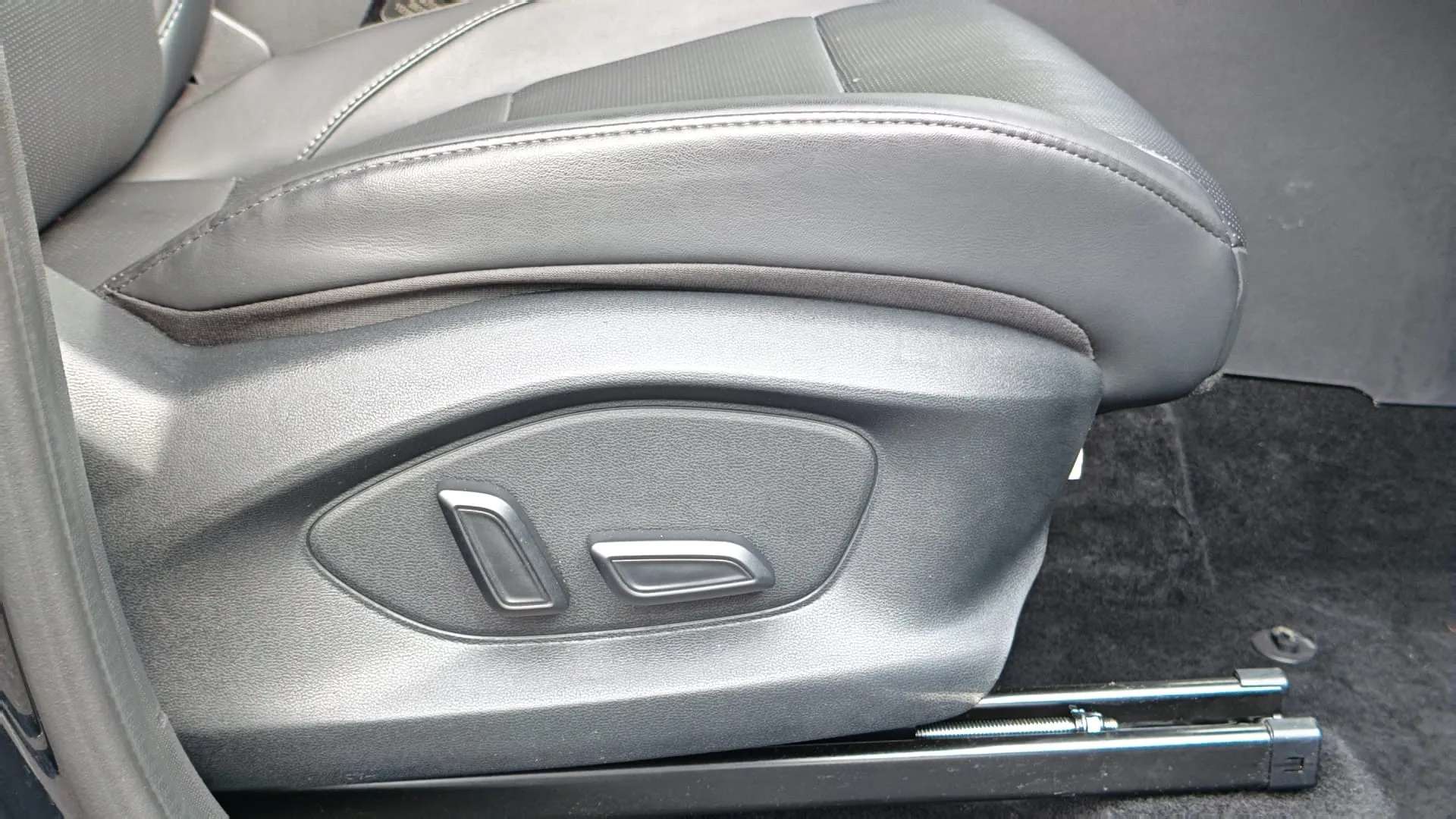 2025 MG MOTOR UK ZS 2025 MG MOTOR UK ZS