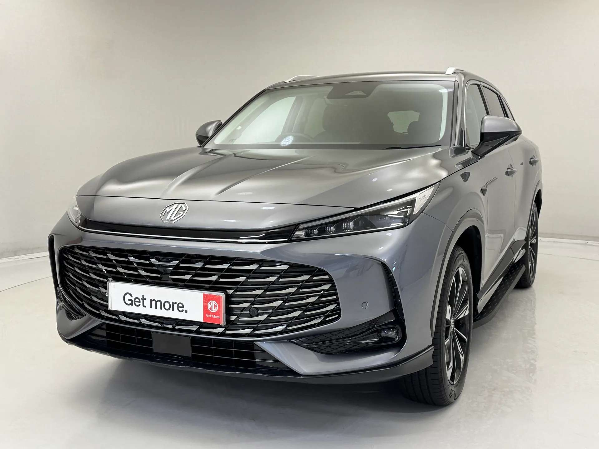 A 2025 MG HS 1.5 T-GDI PHEV Trophy 5dr Auto â½â¡ Petrol Plug-in Hybrid A 2025 MG HS 1.5 T-GDI PHEV Trophy 5dr Auto â½â¡ Petrol Plug-in Hybrid