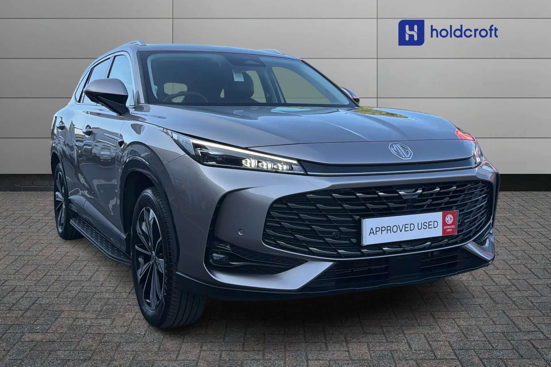 A 2025 MG HS 1.5 T-GDI PHEV Trophy 5dr Auto A 2025 MG HS 1.5 T-GDI PHEV Trophy 5dr Auto