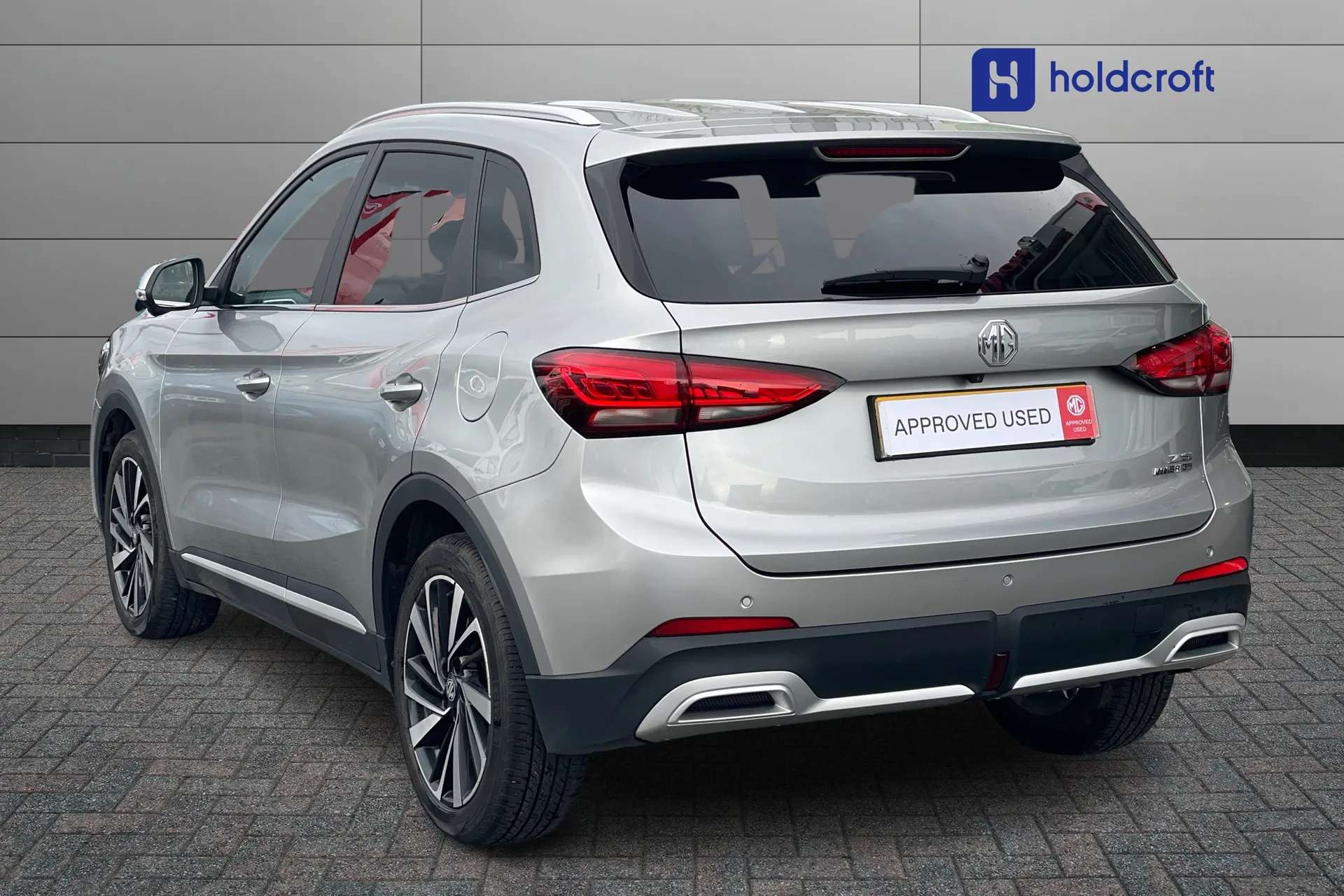 A 2024 MG MOTOR UK ZS 1.5 Hybrid+ Trophy 5dr Auto A 2024 MG MOTOR UK ZS 1.5 Hybrid+ Trophy 5dr Auto