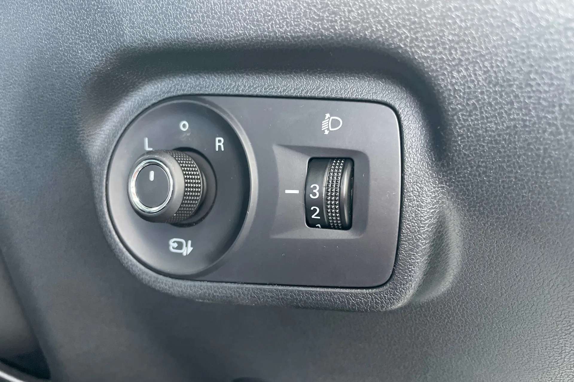 2024 MG MOTOR UK ZS 2024 MG MOTOR UK ZS