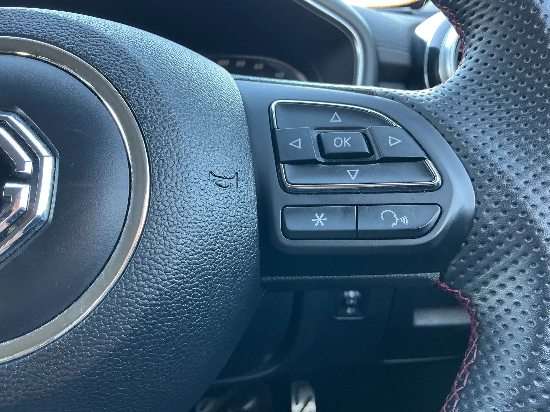 2023 MG MOTOR UK HS 2023 MG MOTOR UK HS