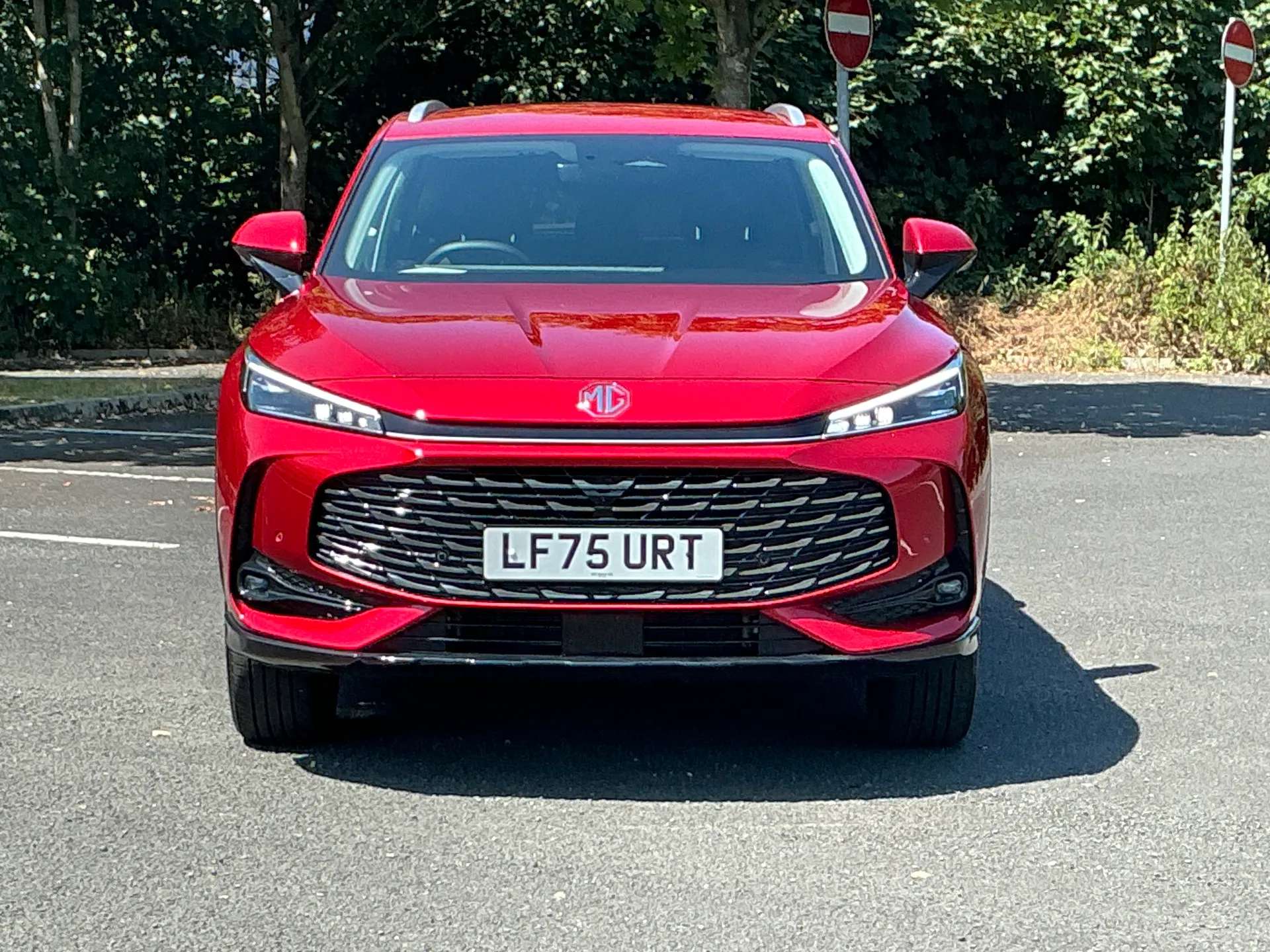 A 2025 MG HS 1.5 T-GDI PHEV Trophy 5dr Auto A 2025 MG HS 1.5 T-GDI PHEV Trophy 5dr Auto