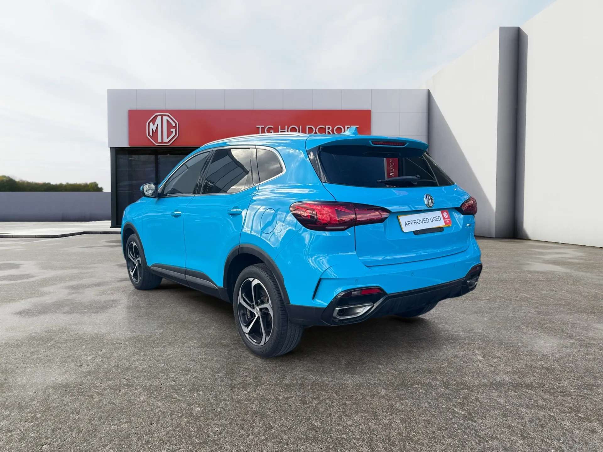 A 2024 MG HS 1.5 T-GDI PHEV Trophy 5dr Auto A 2024 MG HS 1.5 T-GDI PHEV Trophy 5dr Auto