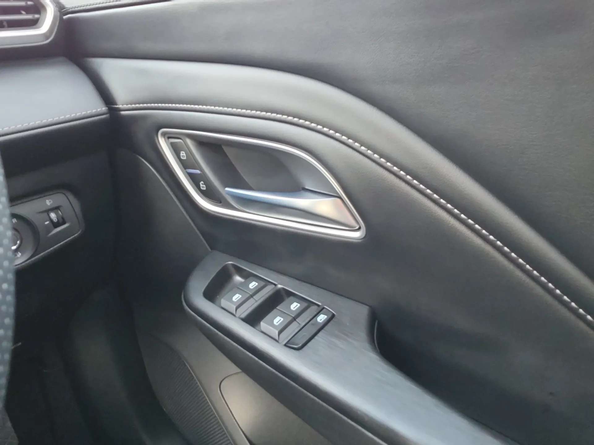 2026 MG ZS 2026 MG ZS