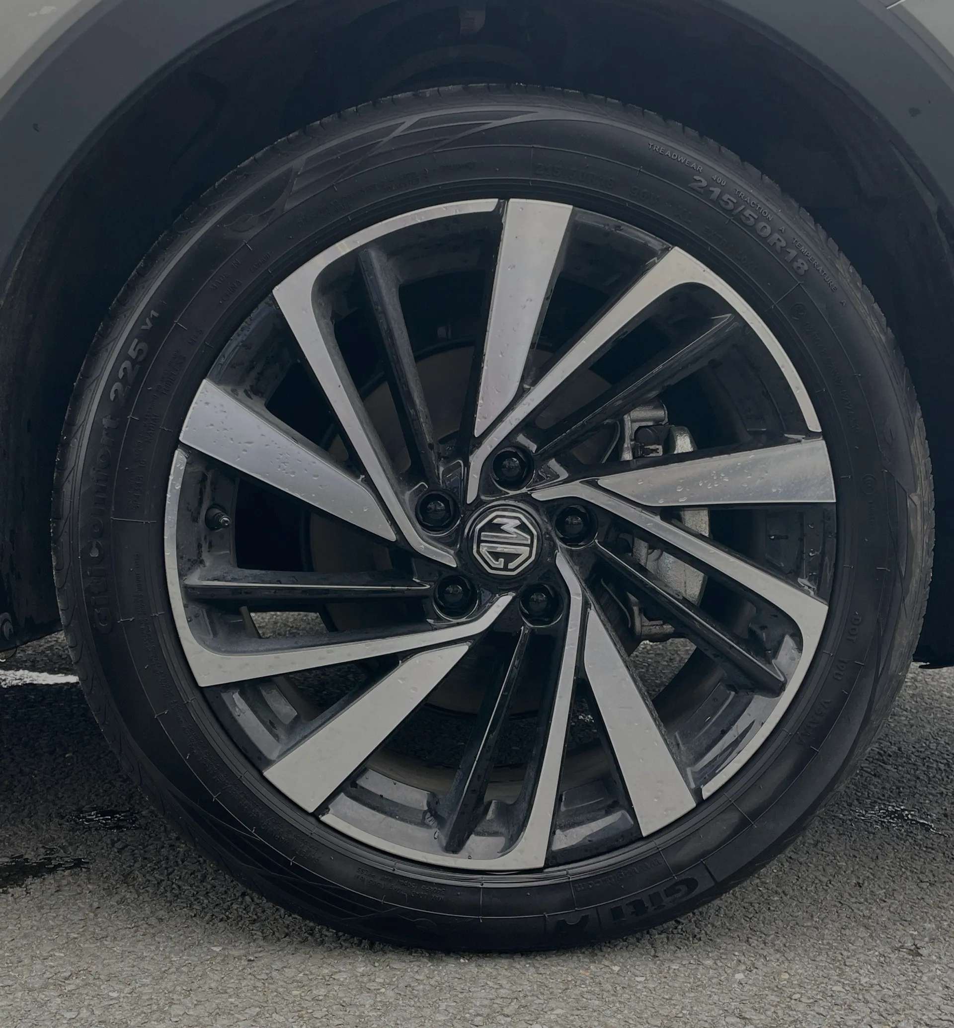 A 2026 MG MOTOR UK ZS 1.5 Hybrid+ Trophy 5dr Auto A 2026 MG MOTOR UK ZS 1.5 Hybrid+ Trophy 5dr Auto