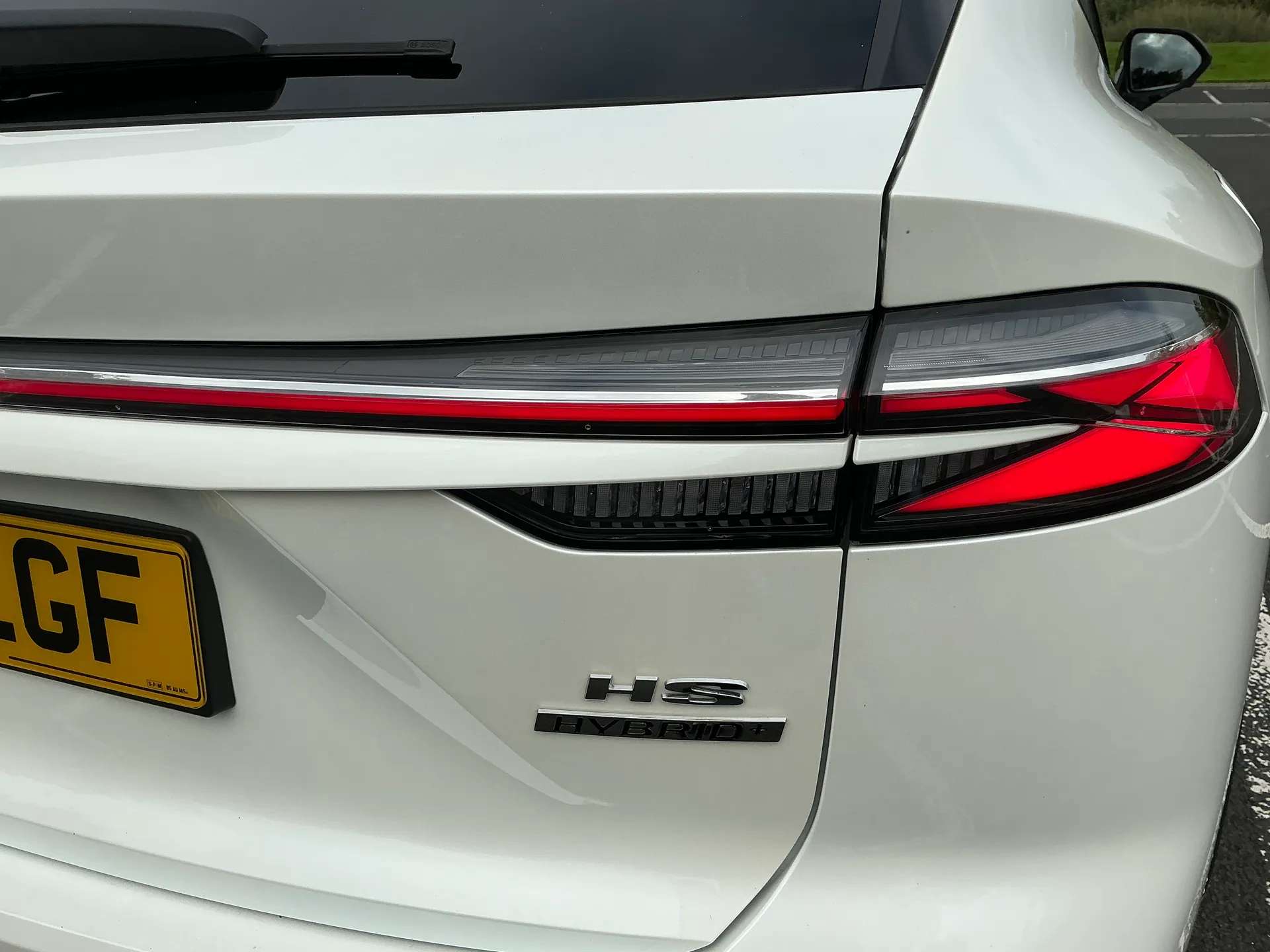 2025 MG HS 2025 MG HS