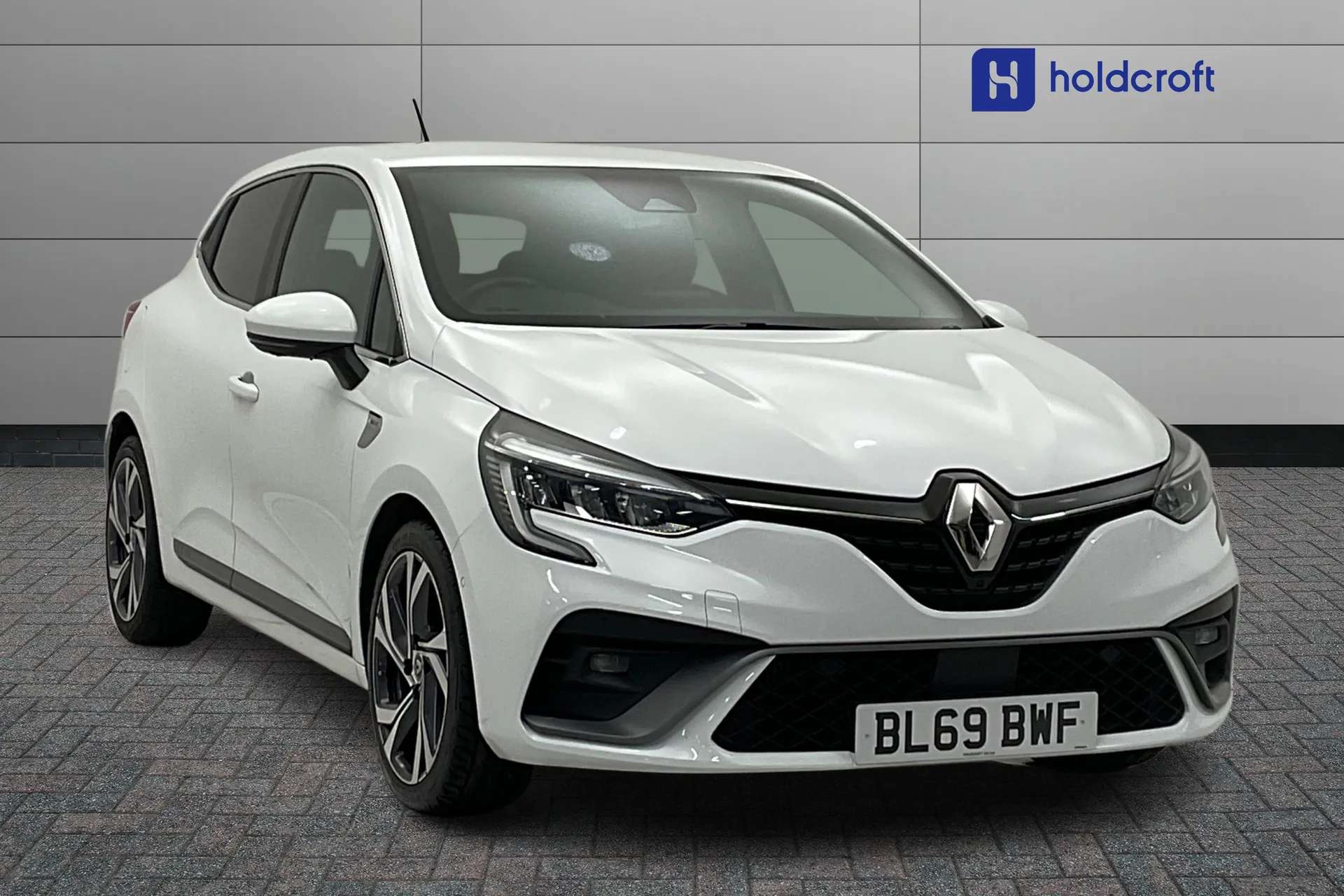 A 2019 RENAULT CLIO 1.0 TCe 100 RS Line 5dr A 2019 RENAULT CLIO 1.0 TCe 100 RS Line 5dr