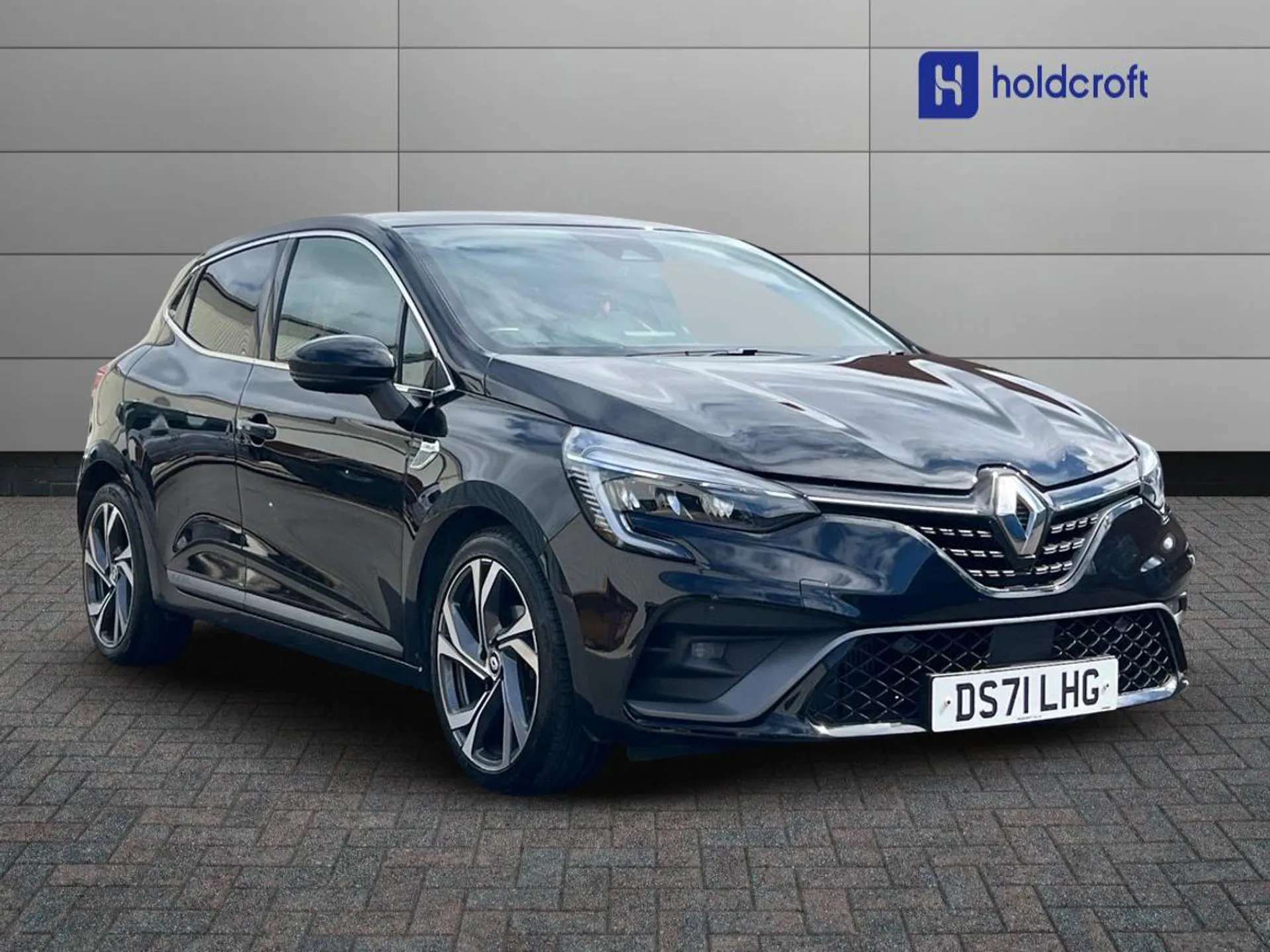 A 2022 RENAULT CLIO 1.0 TCe 90 RS Line 5dr A 2022 RENAULT CLIO 1.0 TCe 90 RS Line 5dr