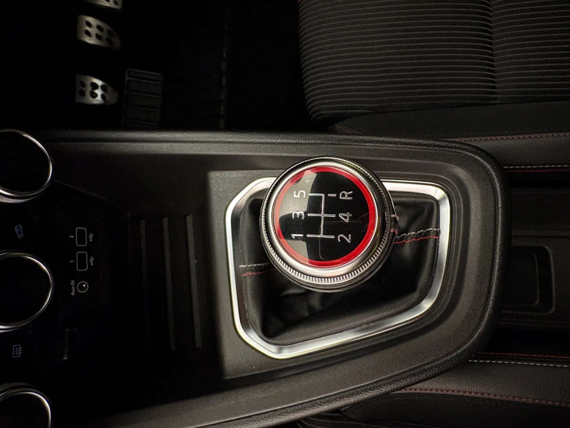 2021 RENAULT CLIO 2021 RENAULT CLIO