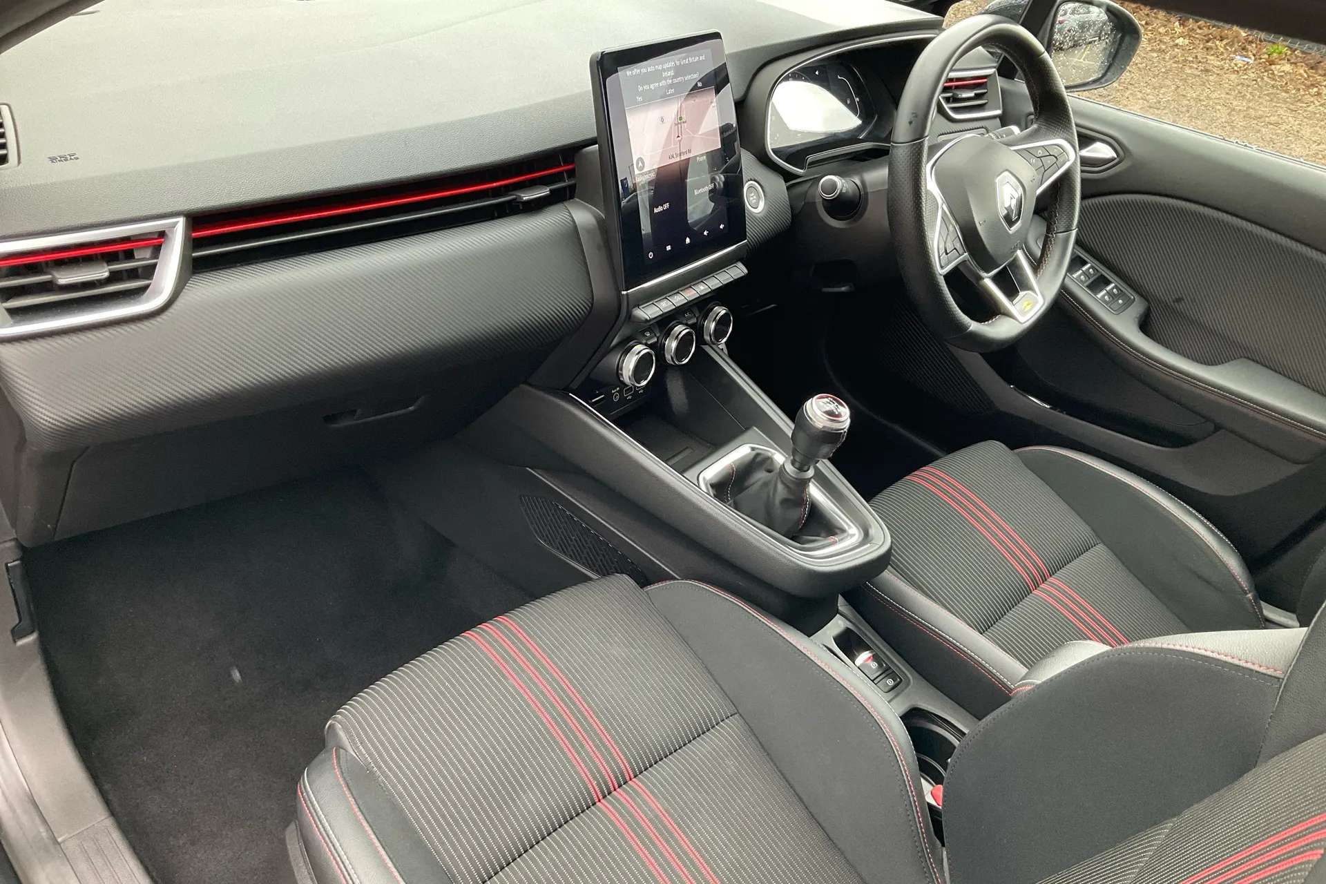 2021 RENAULT CLIO 2021 RENAULT CLIO