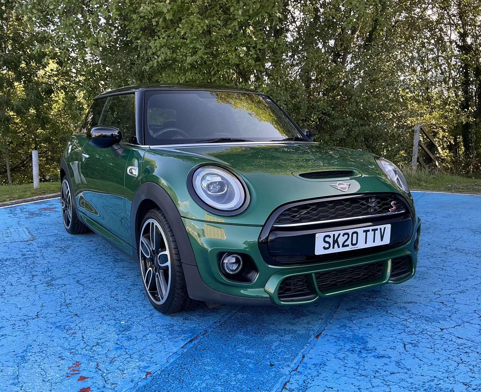 A 2020 MINI HATCH 2.0 Cooper S Sport II 3dr Auto A 2020 MINI HATCH 2.0 Cooper S Sport II 3dr Auto