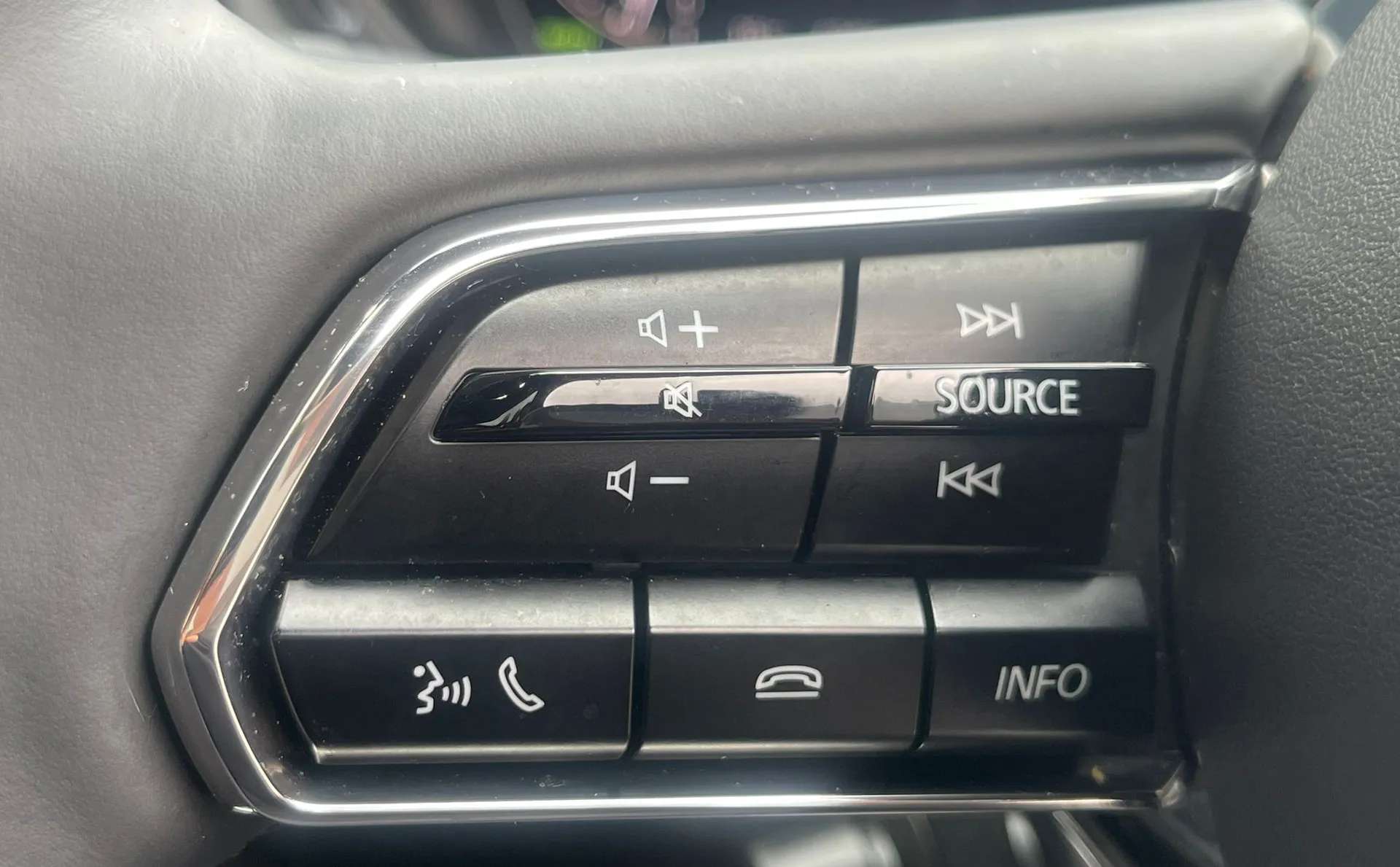 2025 MAZDA CX-80 2025 MAZDA CX-80