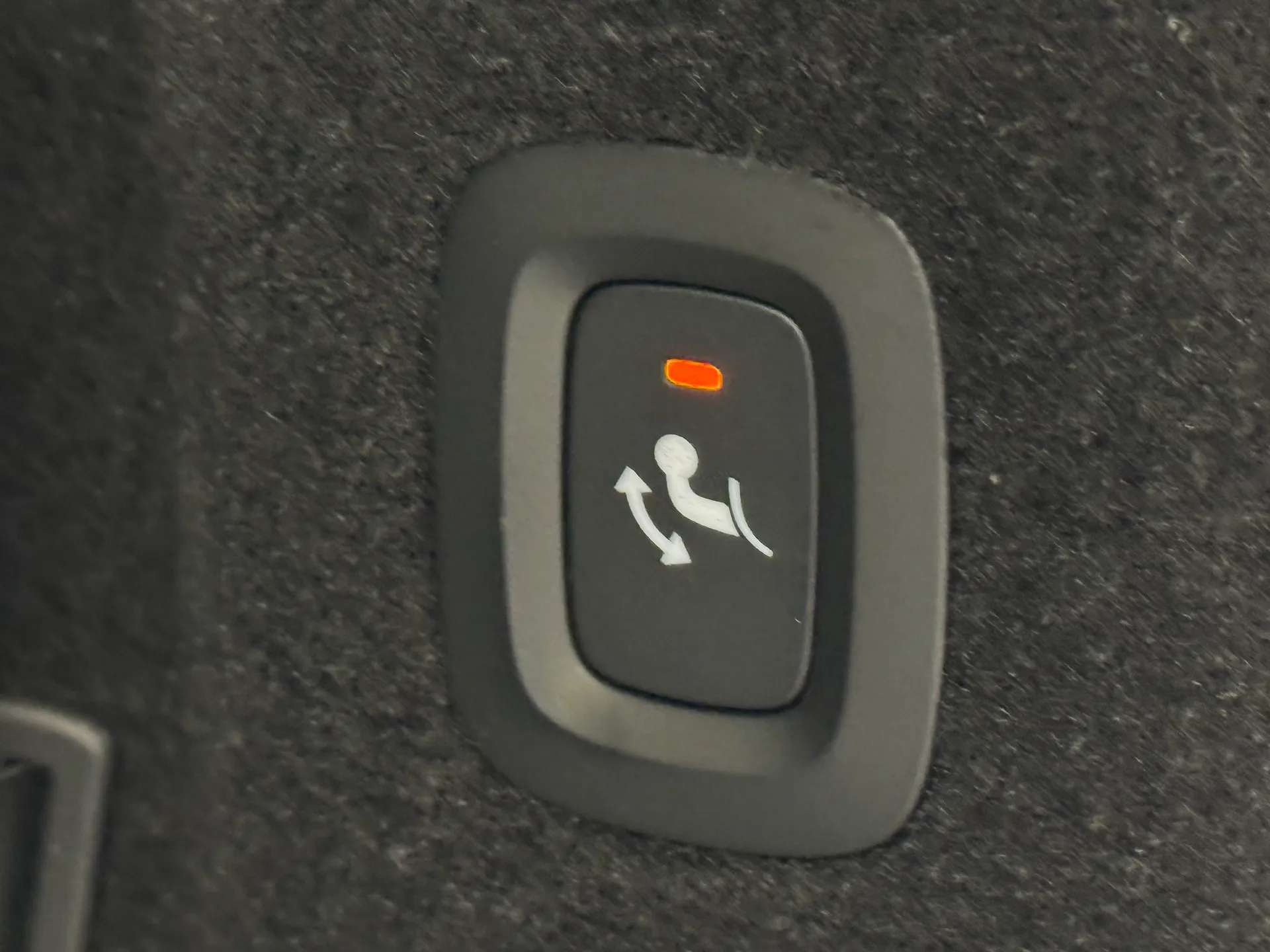 2023 VOLVO V90 2023 VOLVO V90