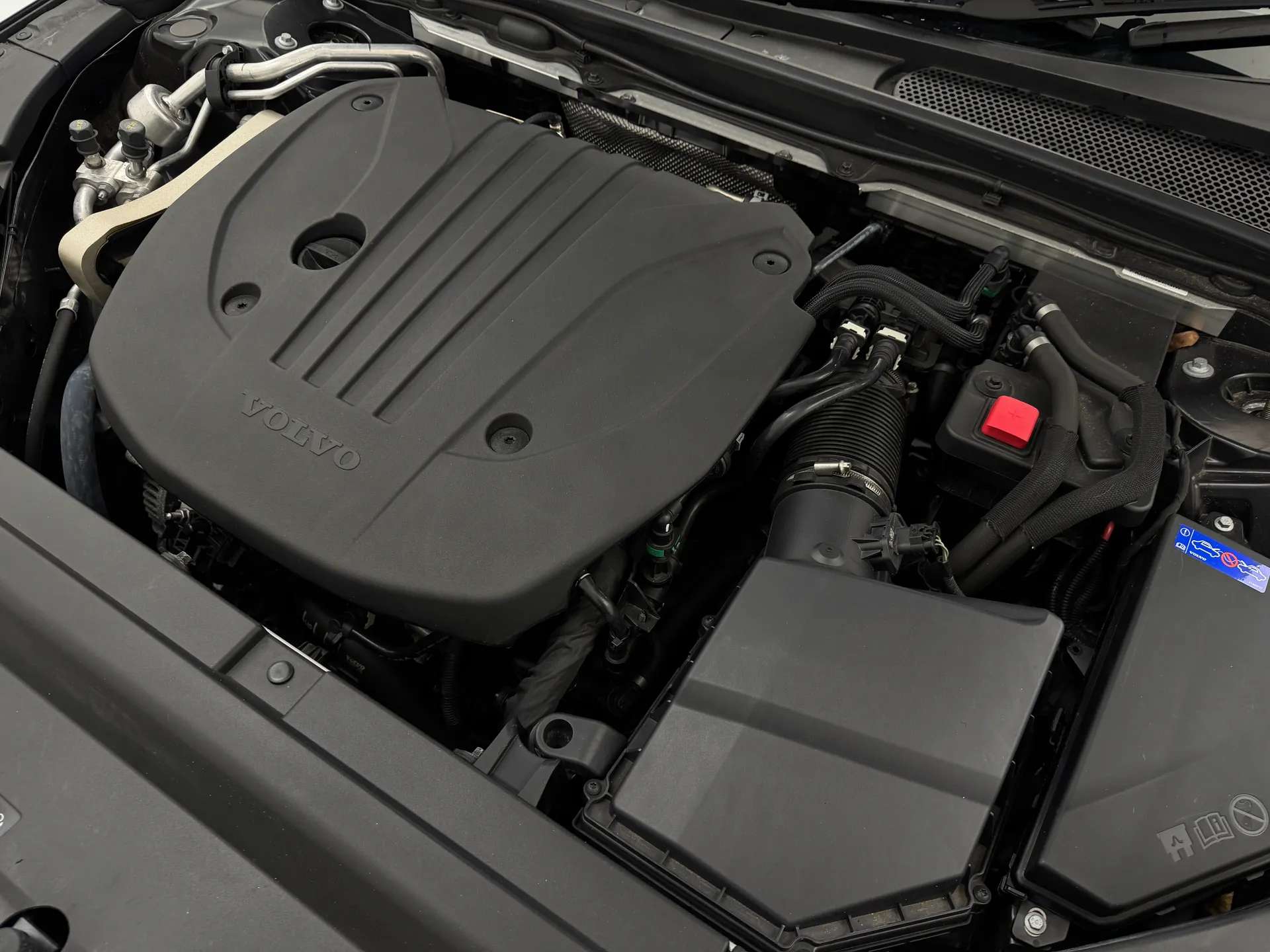 2023 VOLVO V90 2023 VOLVO V90