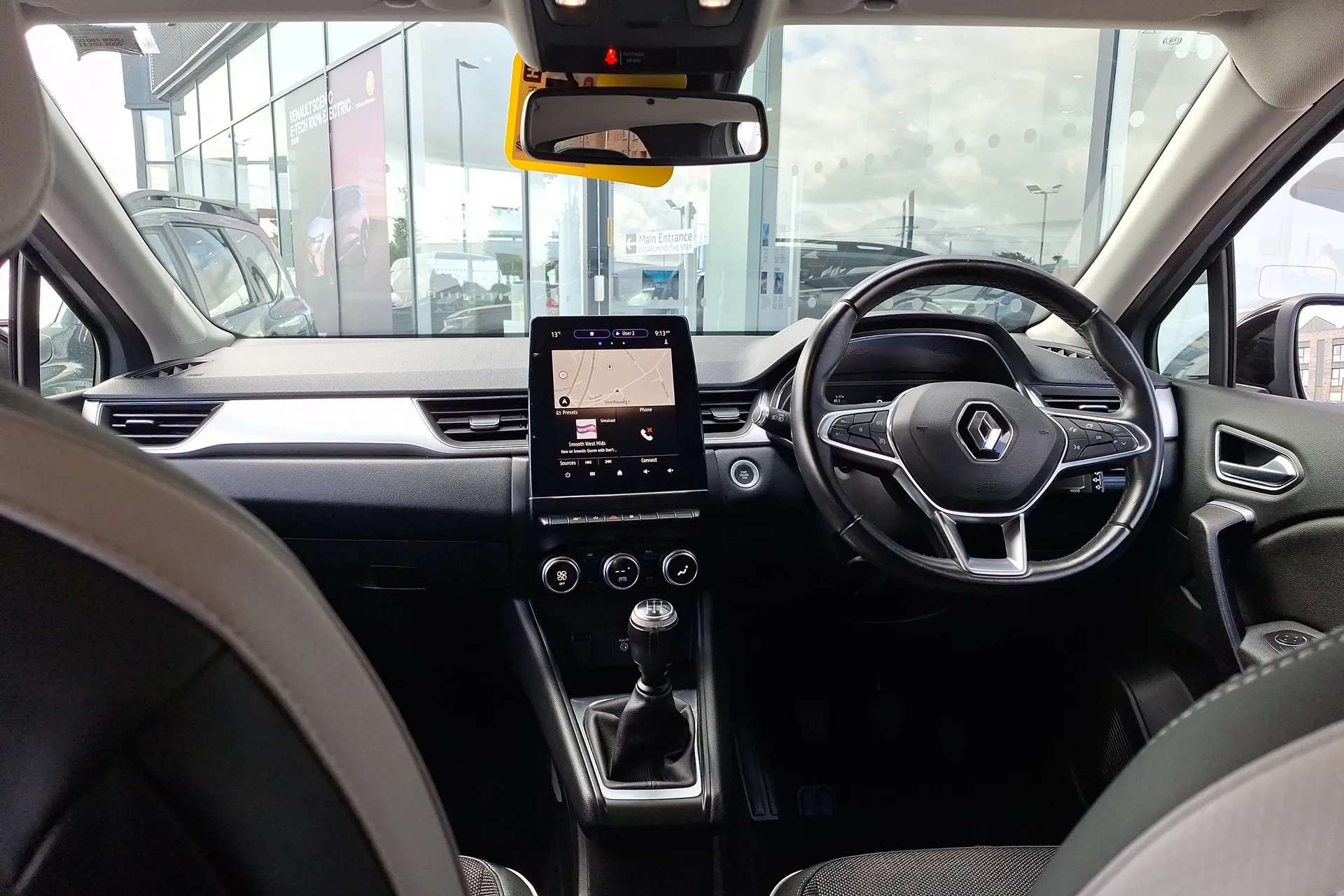 A 2020 RENAULT CAPTUR 1.0 TCE 100 S Edition 5dr A 2020 RENAULT CAPTUR 1.0 TCE 100 S Edition 5dr