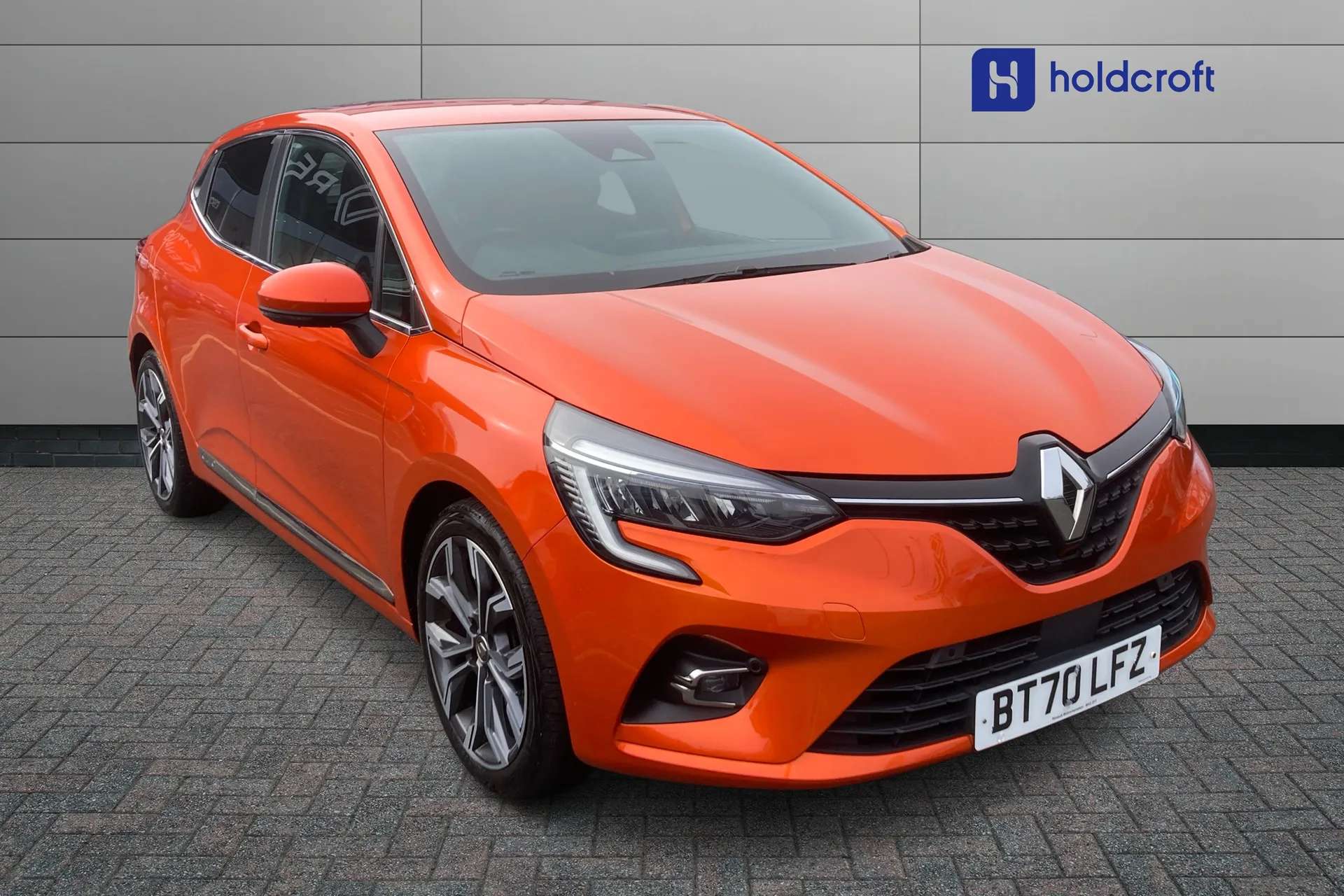 A 2020 RENAULT CLIO 1.0 TCe 100 S Edition 5dr A 2020 RENAULT CLIO 1.0 TCe 100 S Edition 5dr