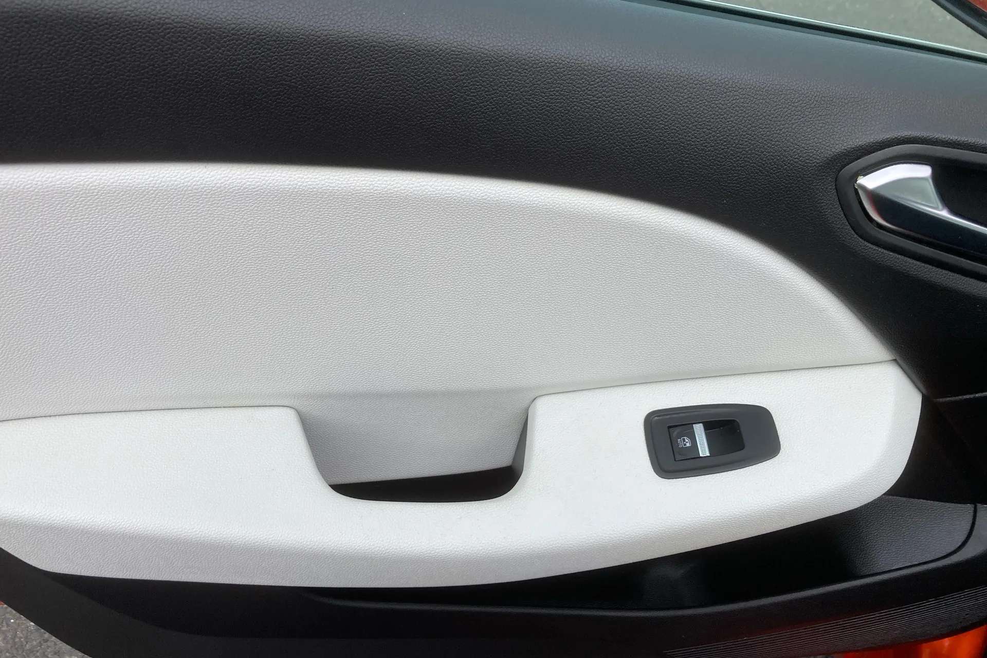 2020 RENAULT CLIO 2020 RENAULT CLIO