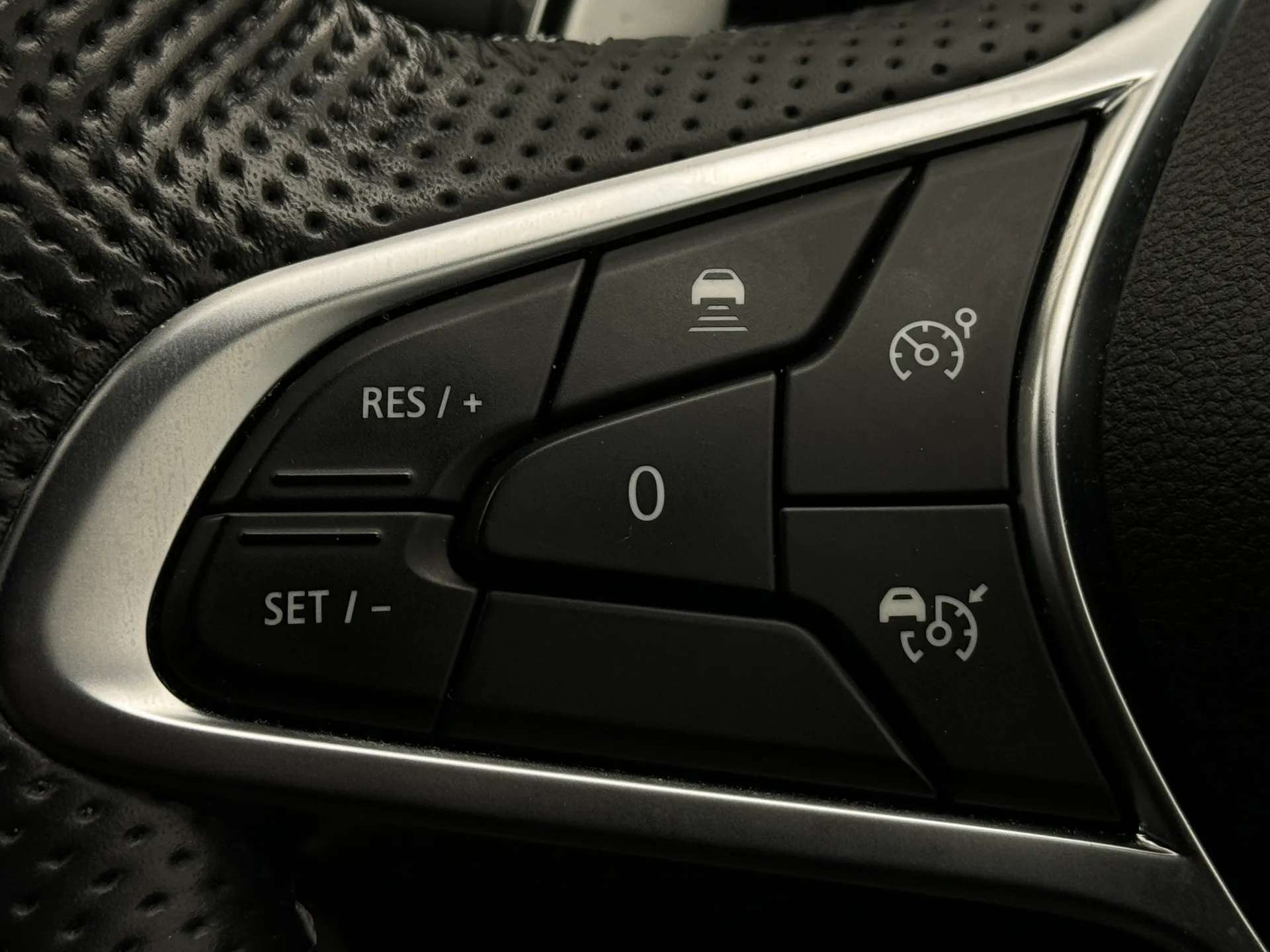 2025 RENAULT ARKANA 2025 RENAULT ARKANA