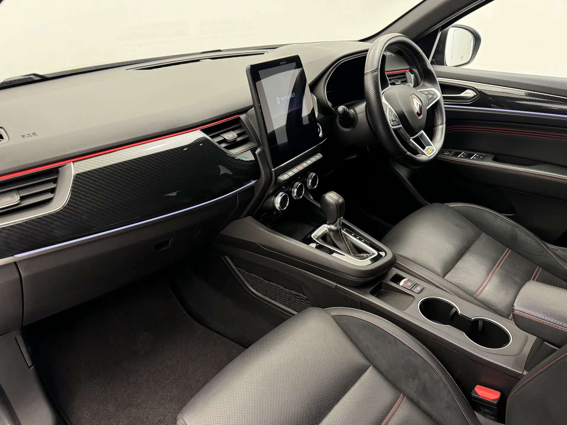 2025 RENAULT ARKANA 2025 RENAULT ARKANA