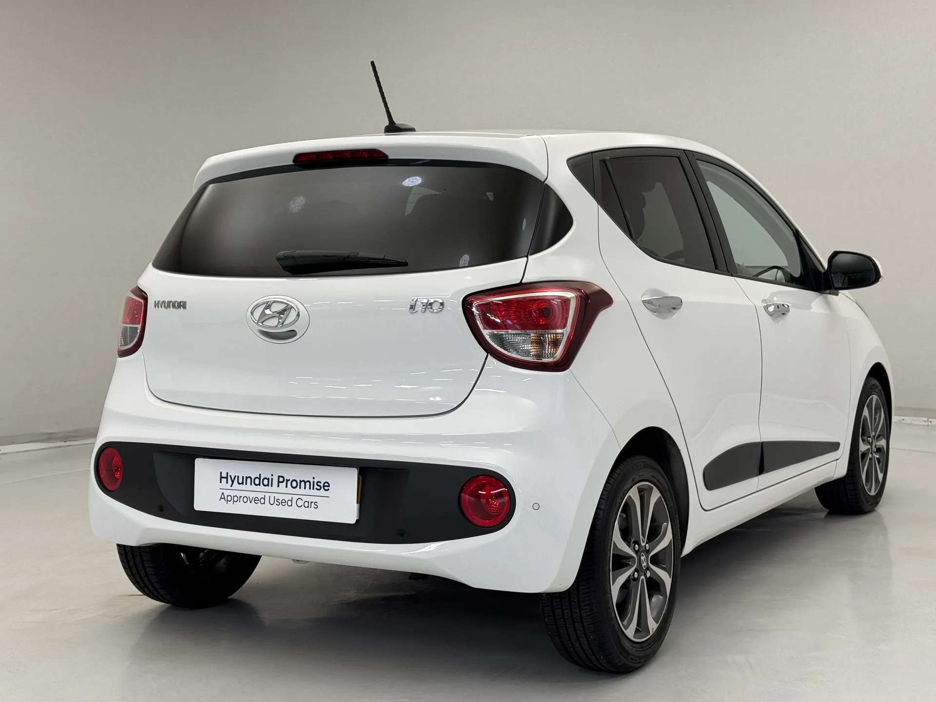 2018 HYUNDAI I10 2018 HYUNDAI I10
