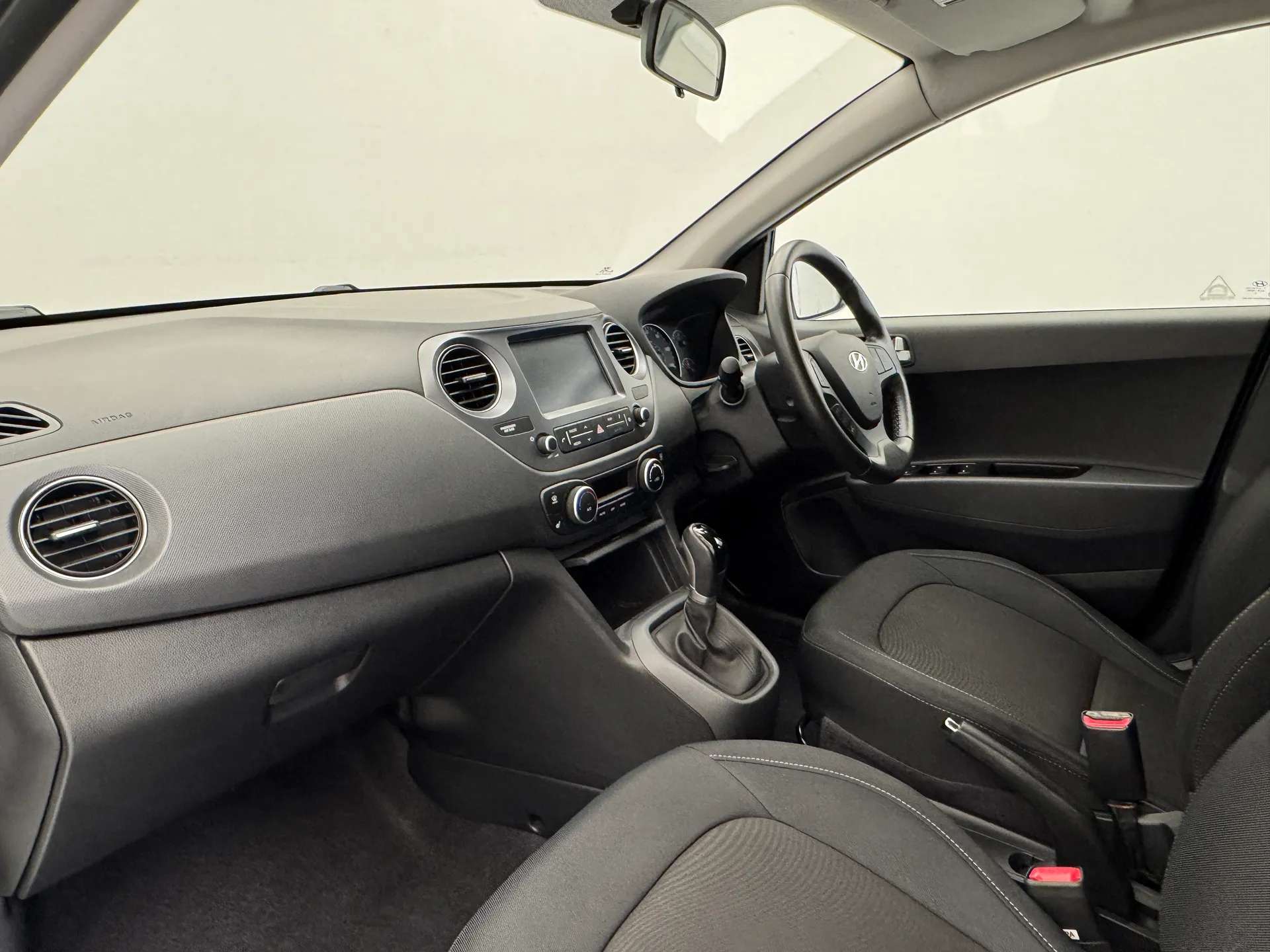 2018 HYUNDAI I10 2018 HYUNDAI I10