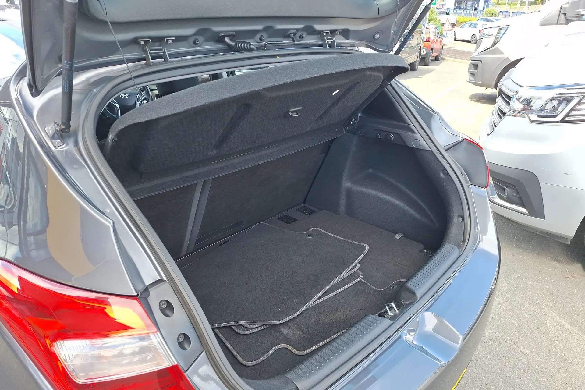2016 HYUNDAI I30 2016 HYUNDAI I30