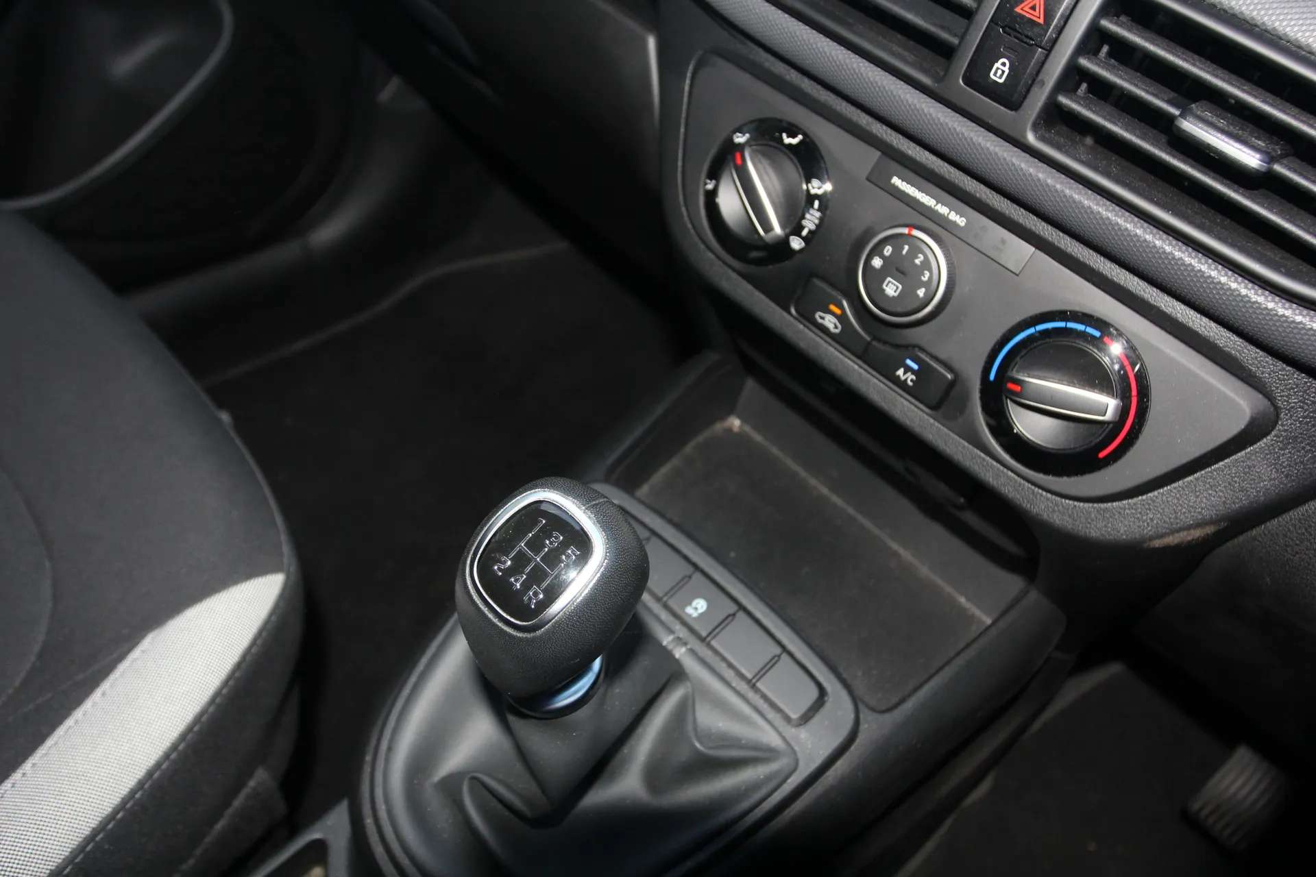2022 HYUNDAI I10 2022 HYUNDAI I10