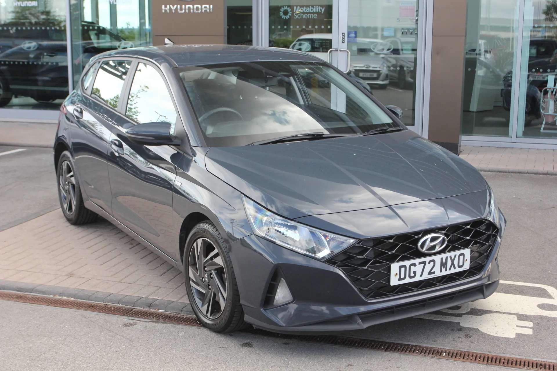 A 2022 HYUNDAI I20 1.0T GDi 48V MHD SE Connect 5dr A 2022 HYUNDAI I20 1.0T GDi 48V MHD SE Connect 5dr
