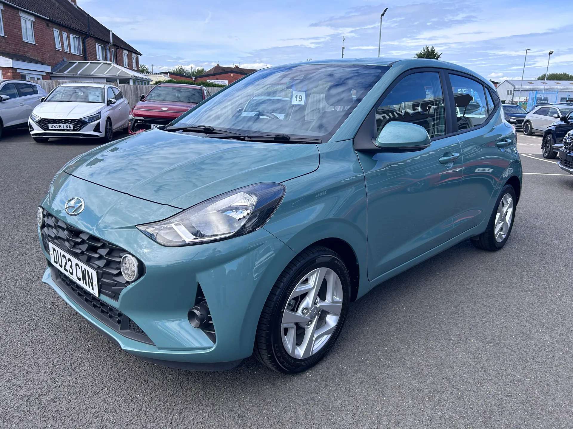 2023 HYUNDAI I10 2023 HYUNDAI I10