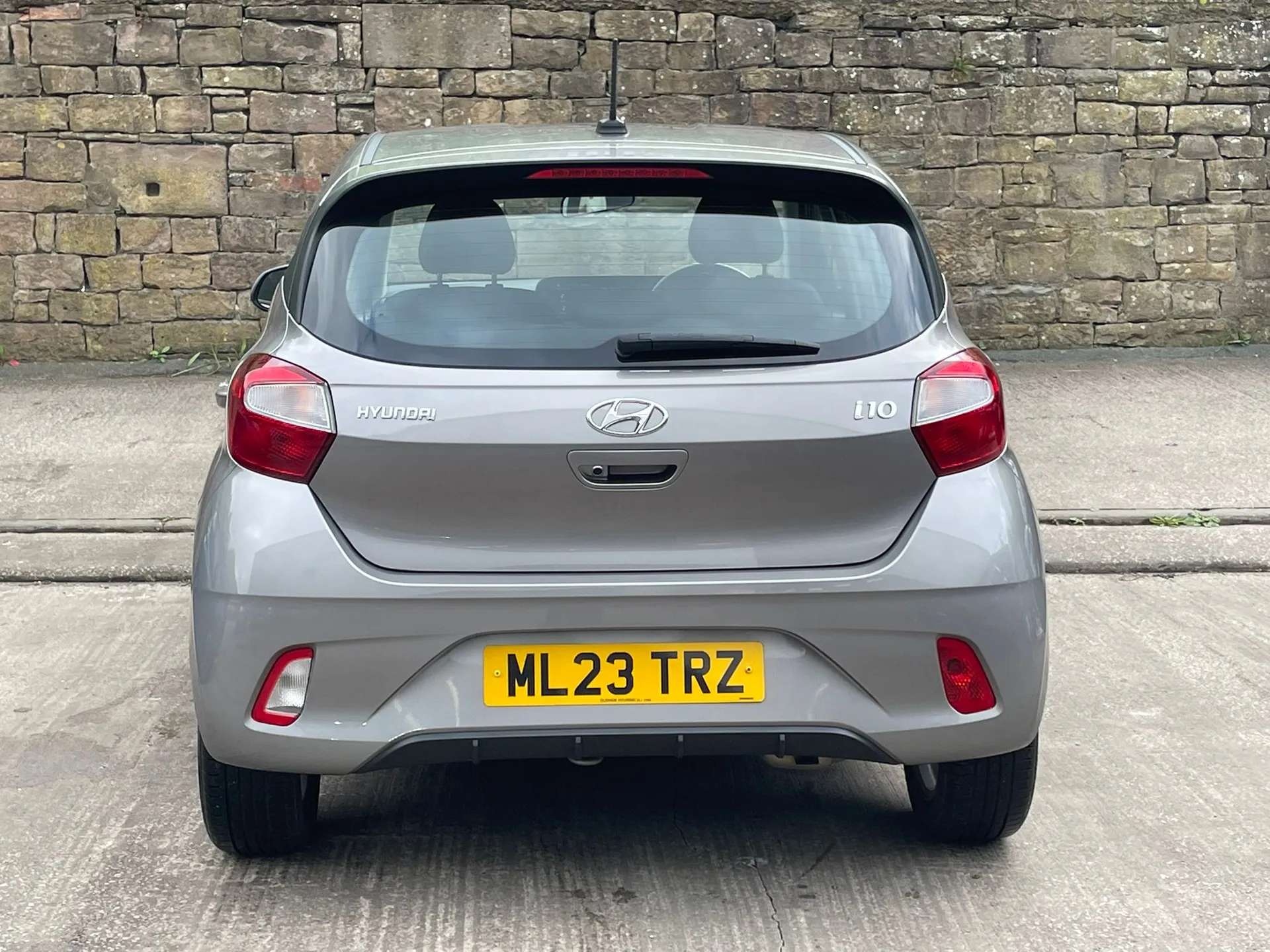 A 2023 HYUNDAI I10 1.2 MPi SE Connect 5dr âCAMERAâREAR CAMERAâ A 2023 HYUNDAI I10 1.2 MPi SE Connect 5dr âCAMERAâREAR CAMERAâ