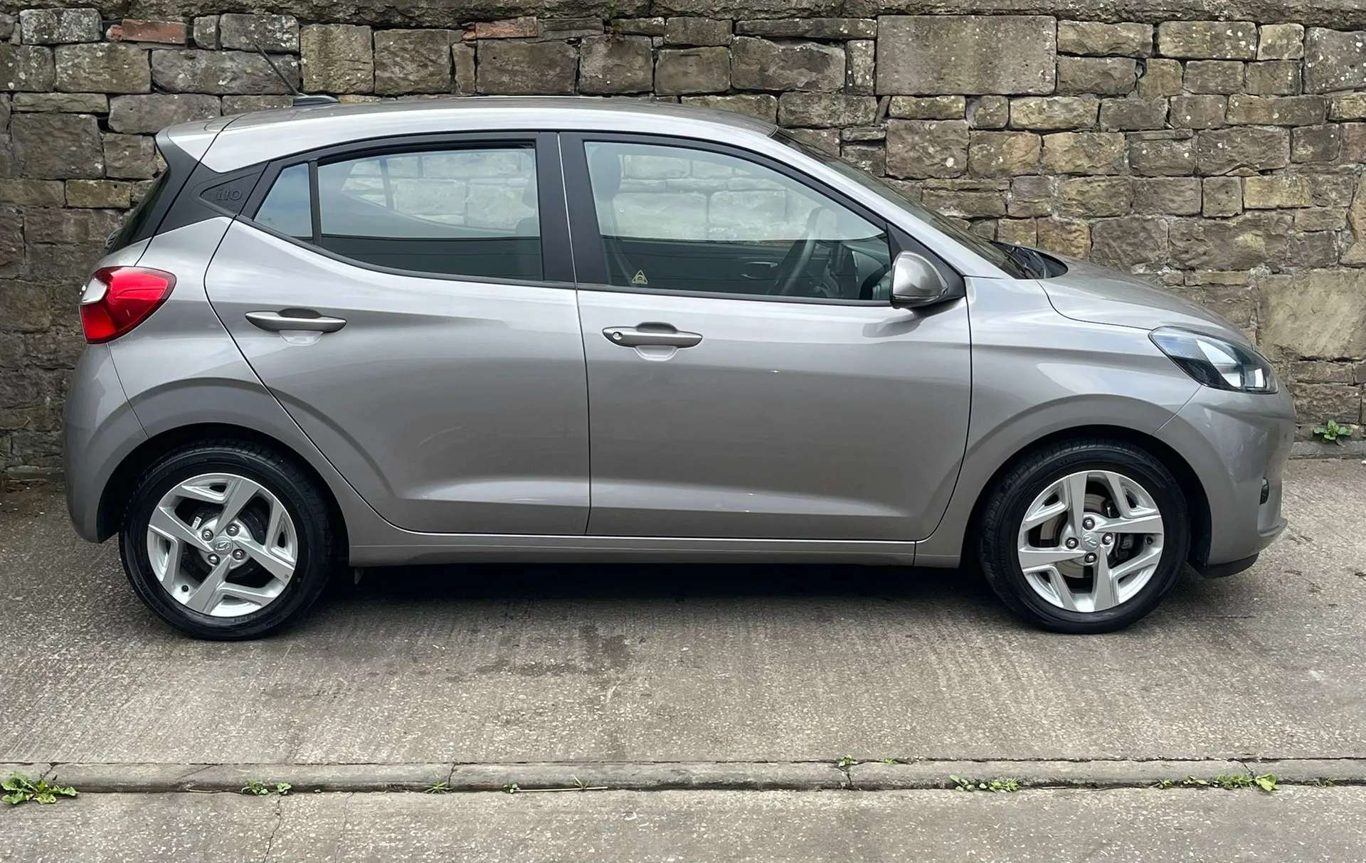 A 2023 HYUNDAI I10 1.2 MPi SE Connect 5dr âCAMERAâREAR CAMERAâ A 2023 HYUNDAI I10 1.2 MPi SE Connect 5dr âCAMERAâREAR CAMERAâ