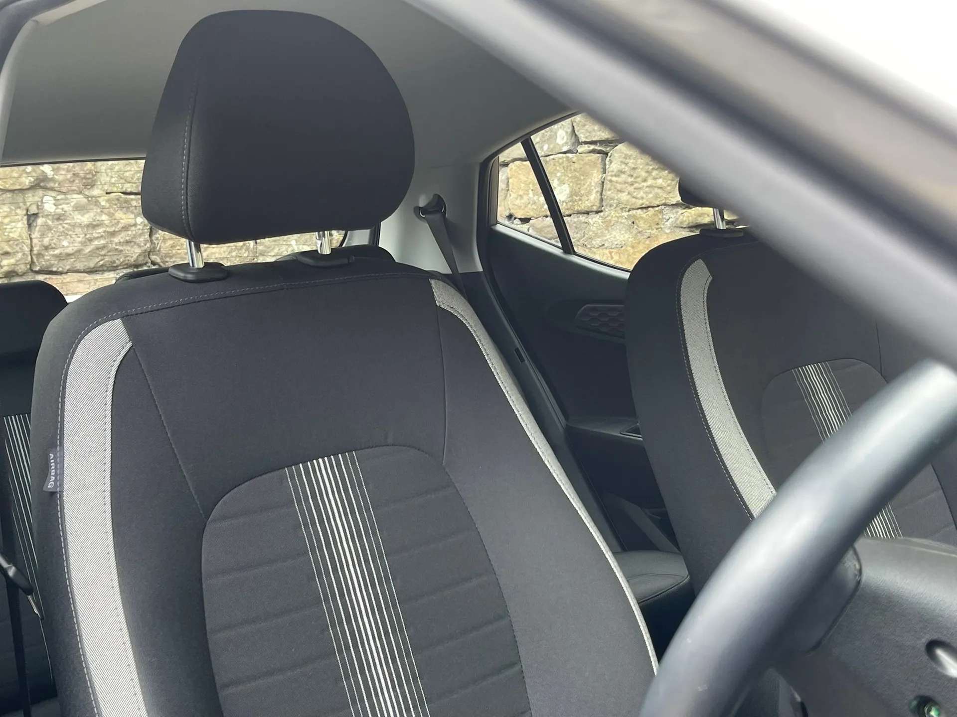 2023 HYUNDAI I10 2023 HYUNDAI I10