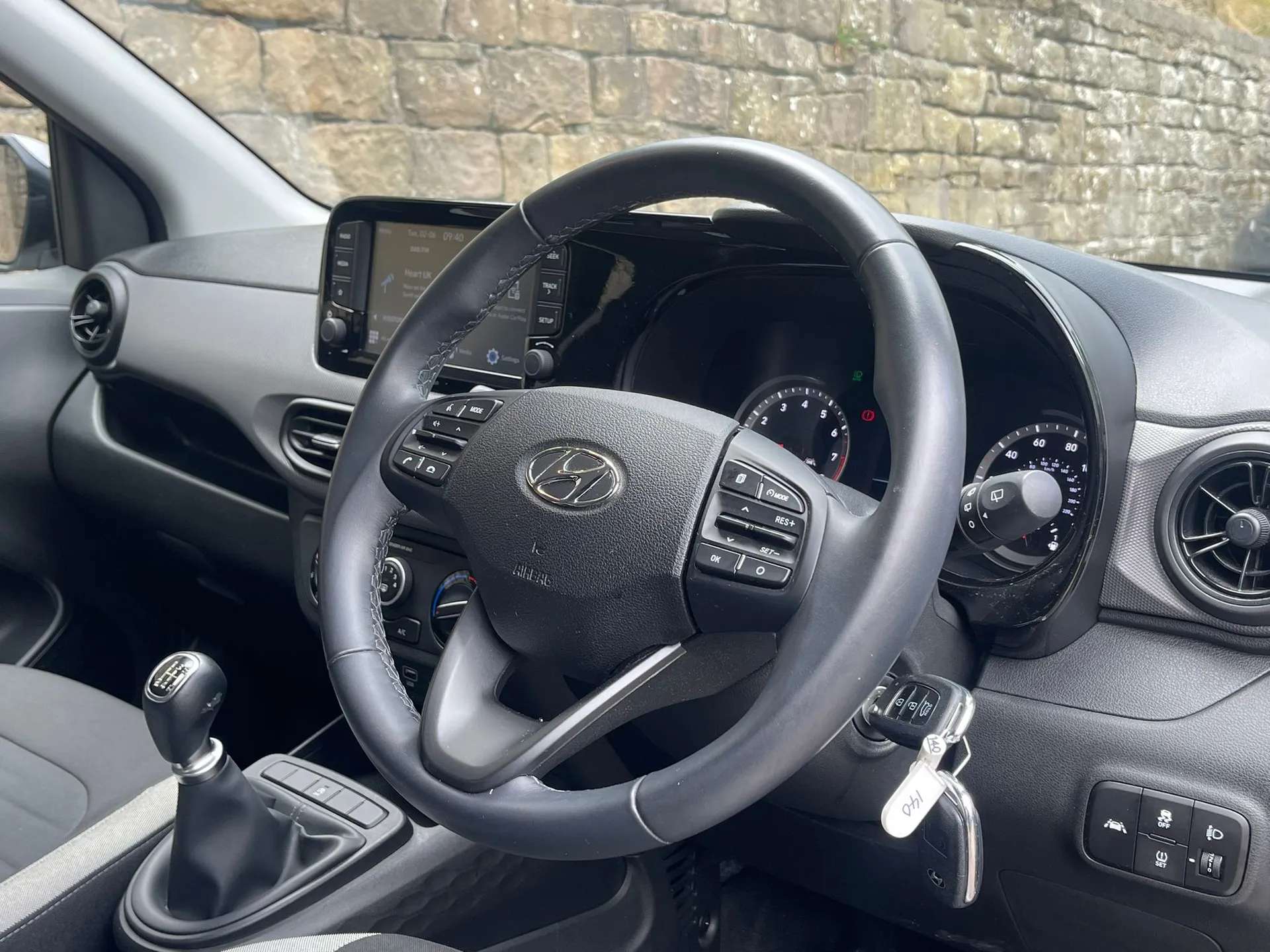 2023 HYUNDAI I10 2023 HYUNDAI I10