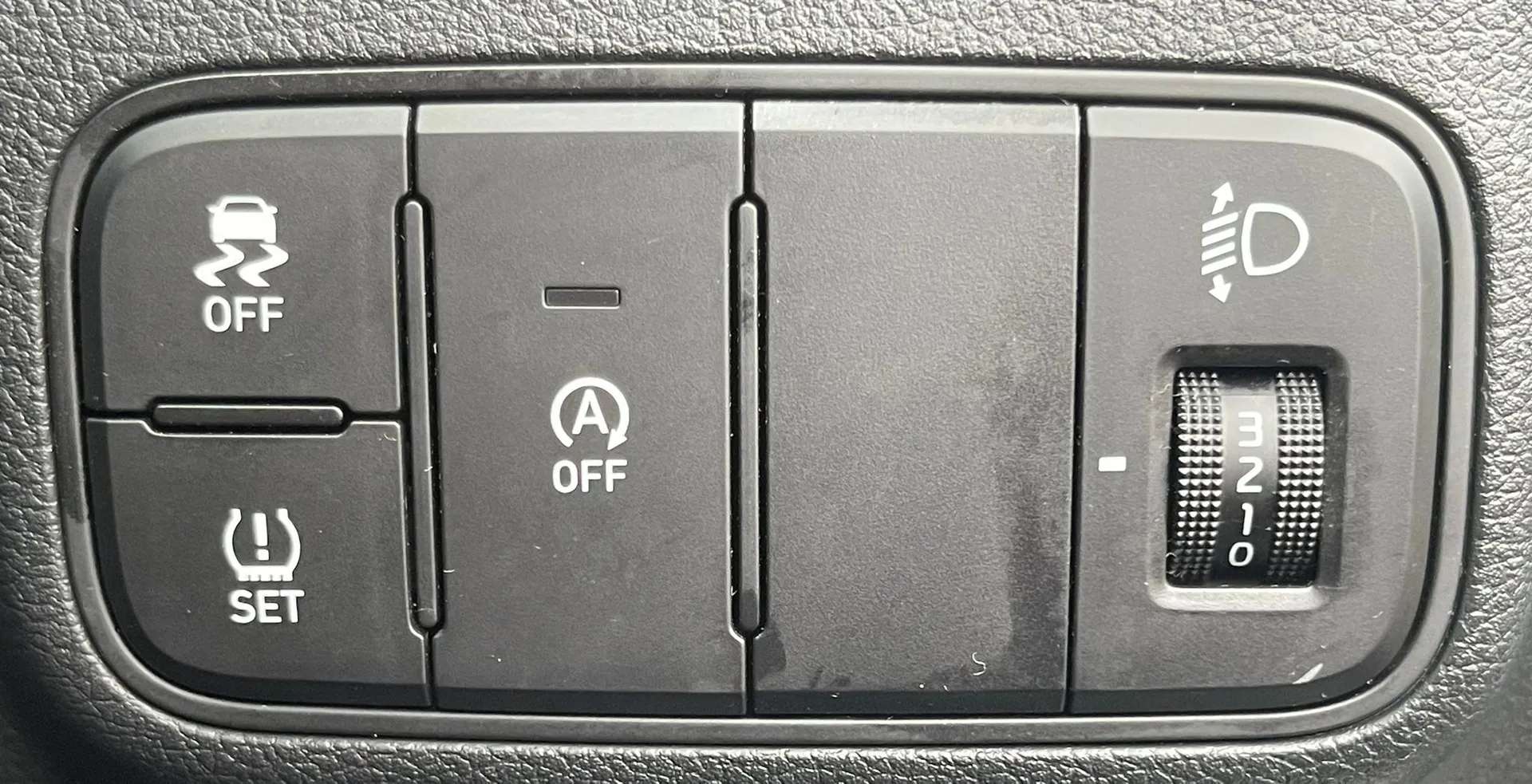 2024 HYUNDAI I20 2024 HYUNDAI I20