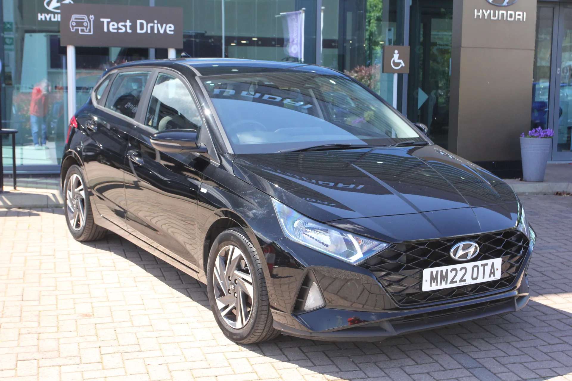A 2022 HYUNDAI I20 1.0T GDi 48V MHD SE Connect 5dr ZERO DEPOSIT FINANCE AVAILABLE A 2022 HYUNDAI I20 1.0T GDi 48V MHD SE Connect 5dr ZERO DEPOSIT FINANCE AVAILABLE