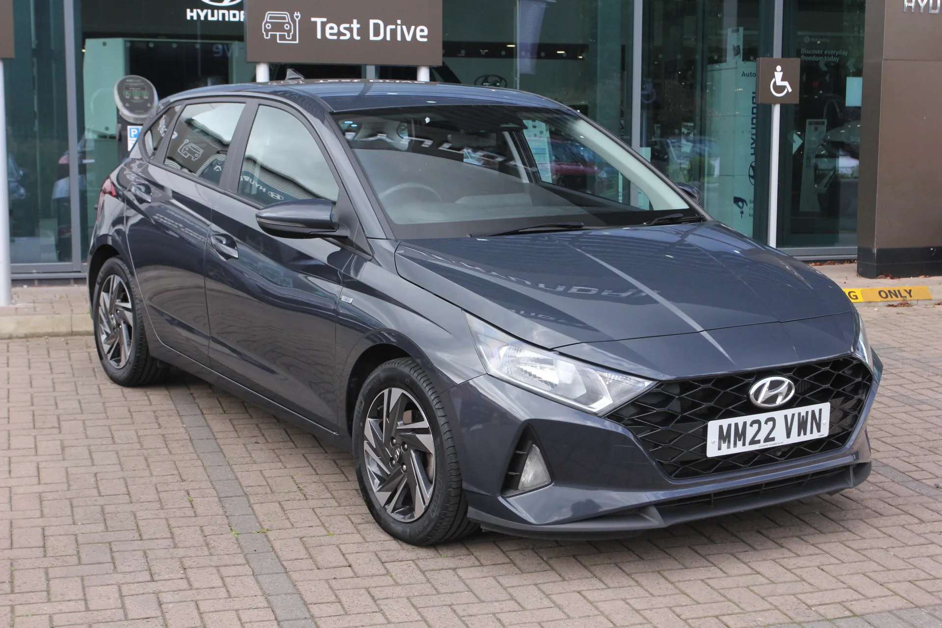 A 2022 HYUNDAI I20 1.0T GDi 48V MHD SE Connect 5dr ZERO DEPOSIT FINANCE AVAILABLE A 2022 HYUNDAI I20 1.0T GDi 48V MHD SE Connect 5dr ZERO DEPOSIT FINANCE AVAILABLE