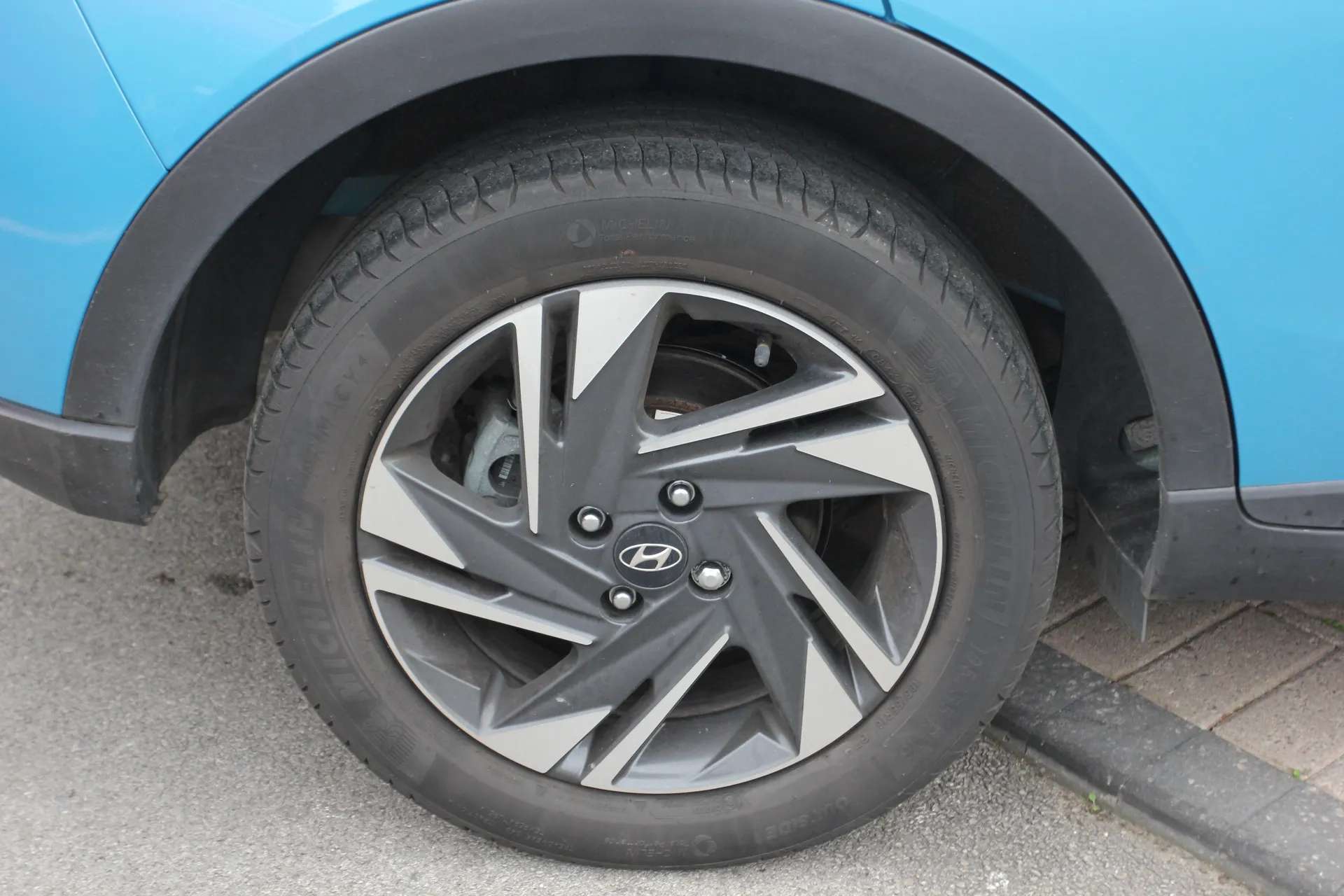 A 2023 HYUNDAI BAYON 1.0 TGDi 48V MHEV SE Connect 5dr A 2023 HYUNDAI BAYON 1.0 TGDi 48V MHEV SE Connect 5dr