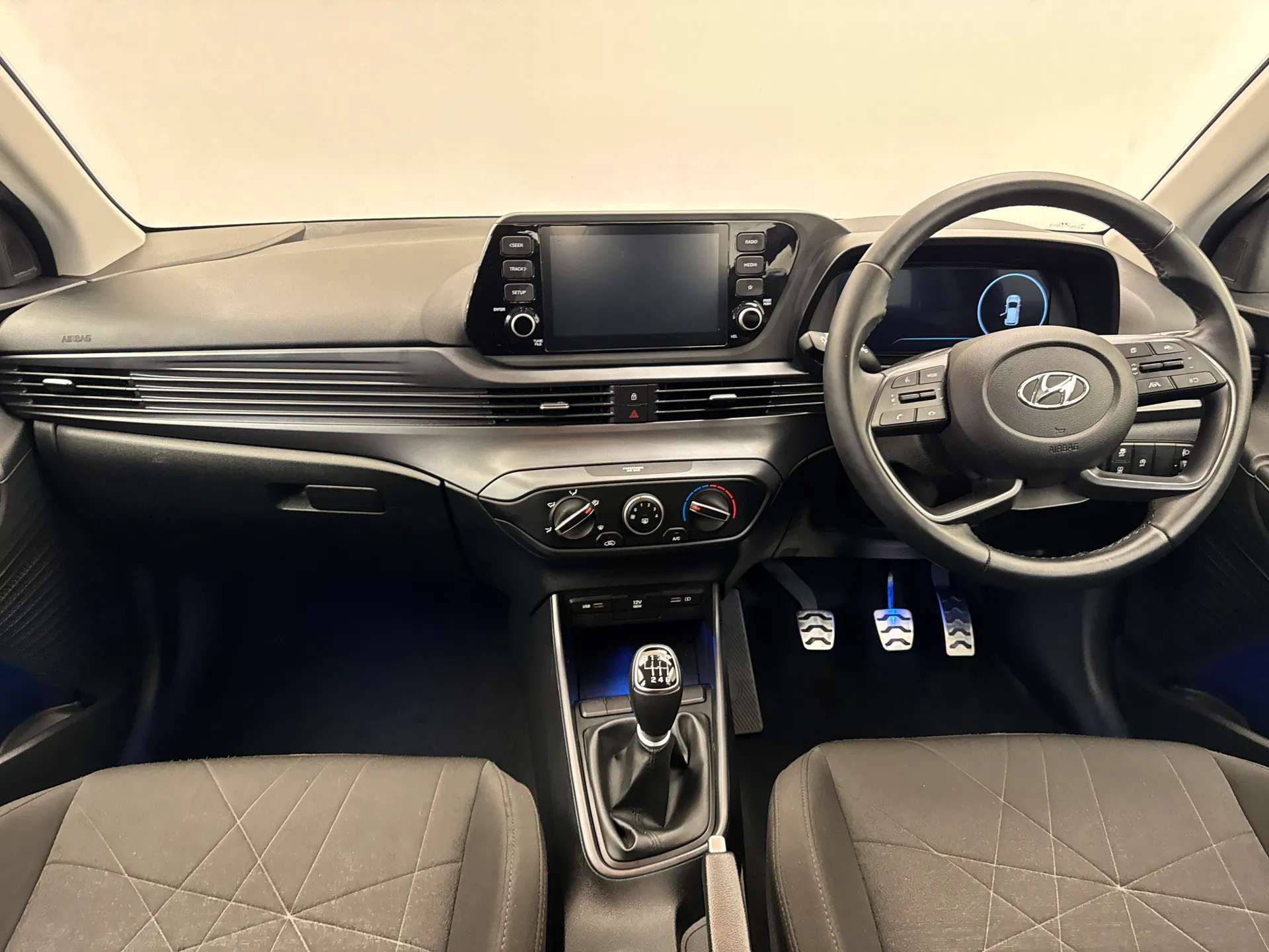 A 2023 HYUNDAI BAYON 1.0 TGDi 48V MHEV SE Connect 5dr A 2023 HYUNDAI BAYON 1.0 TGDi 48V MHEV SE Connect 5dr