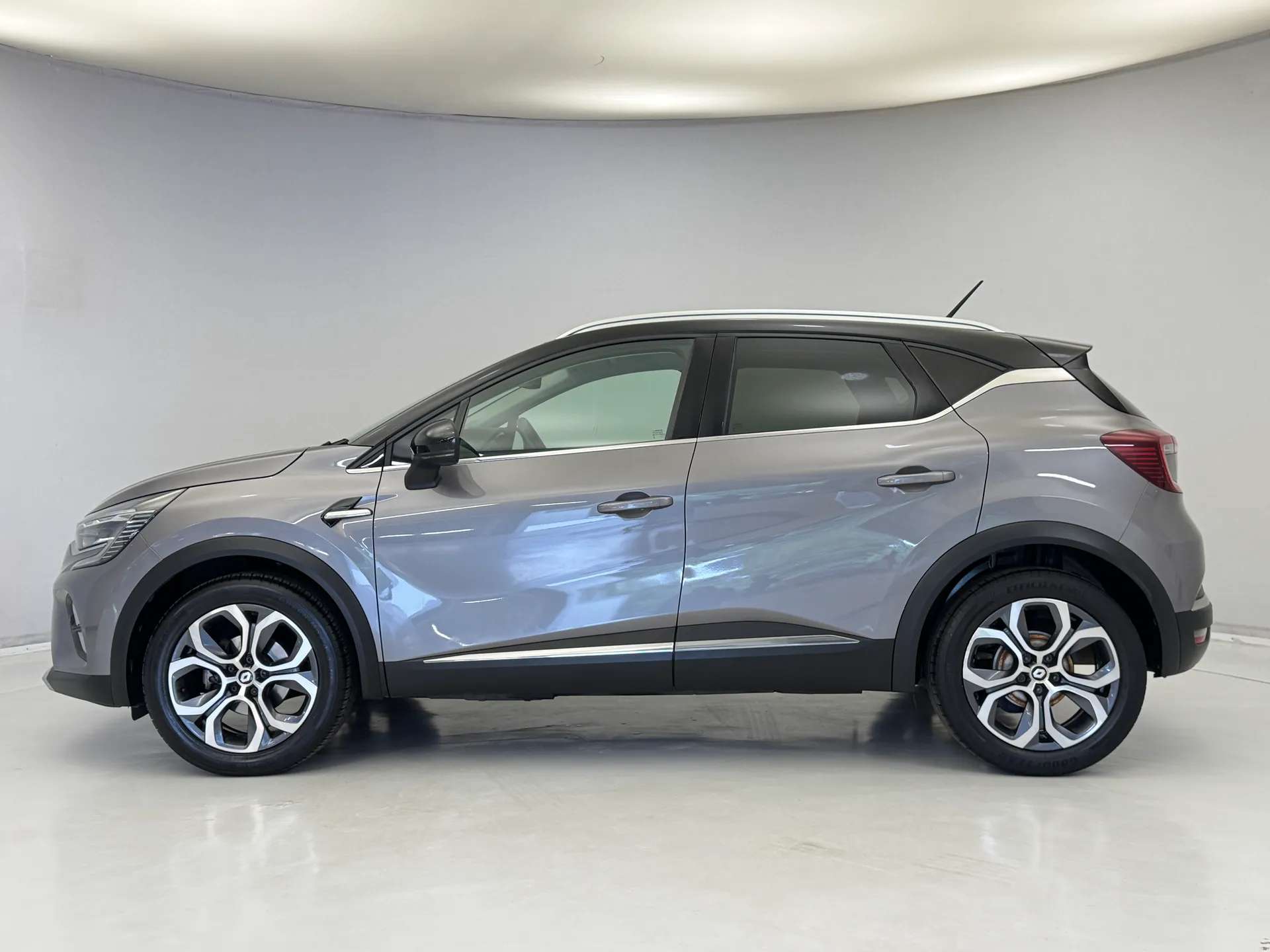 2022 RENAULT CAPTUR 2022 RENAULT CAPTUR