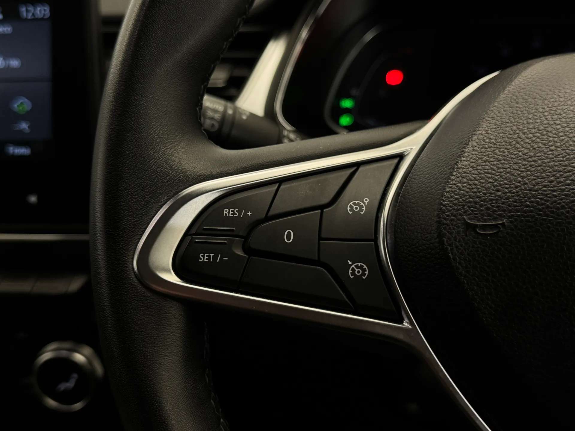 2022 RENAULT CAPTUR 2022 RENAULT CAPTUR