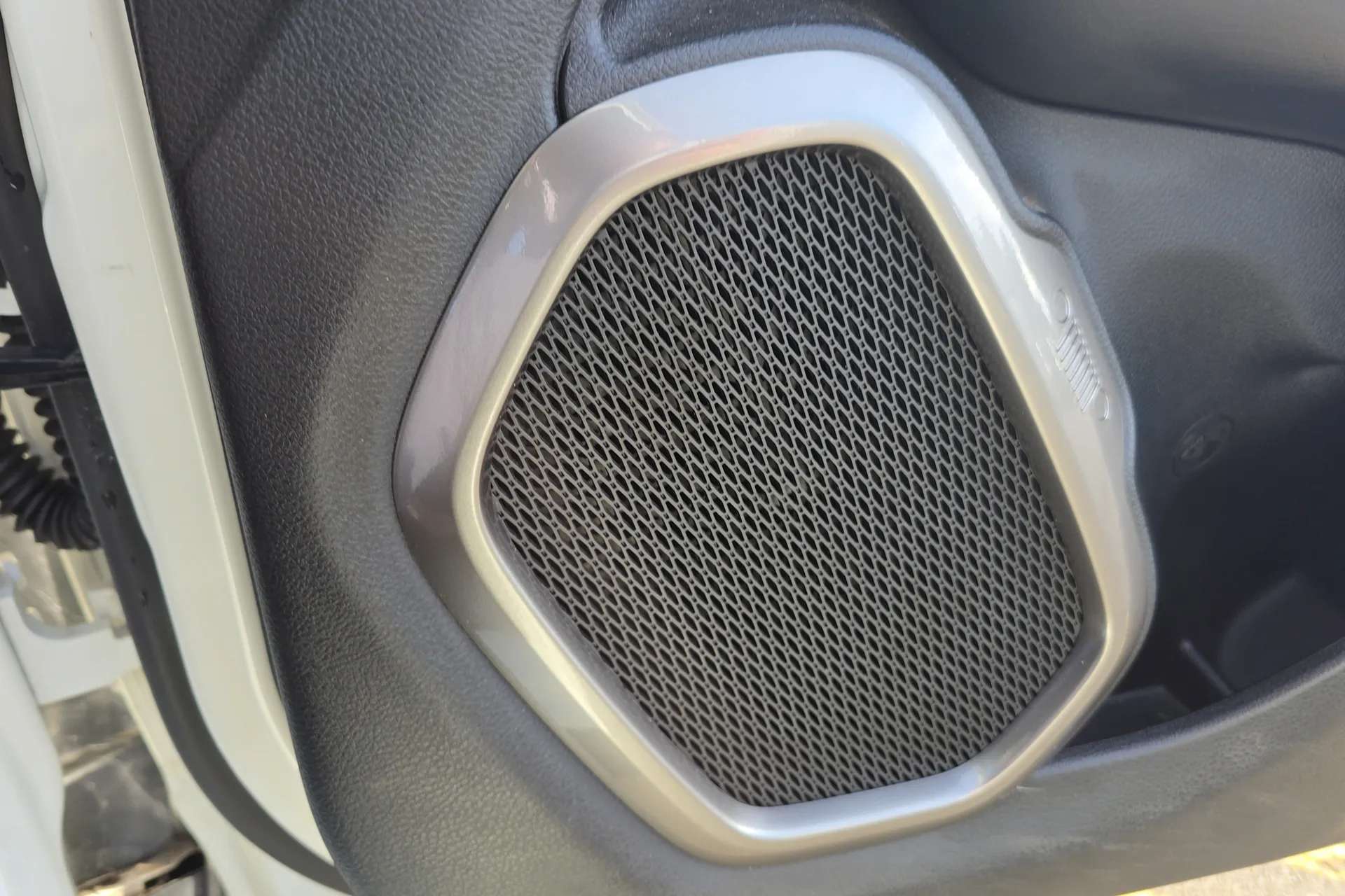 2020 JEEP RENEGADE 2020 JEEP RENEGADE