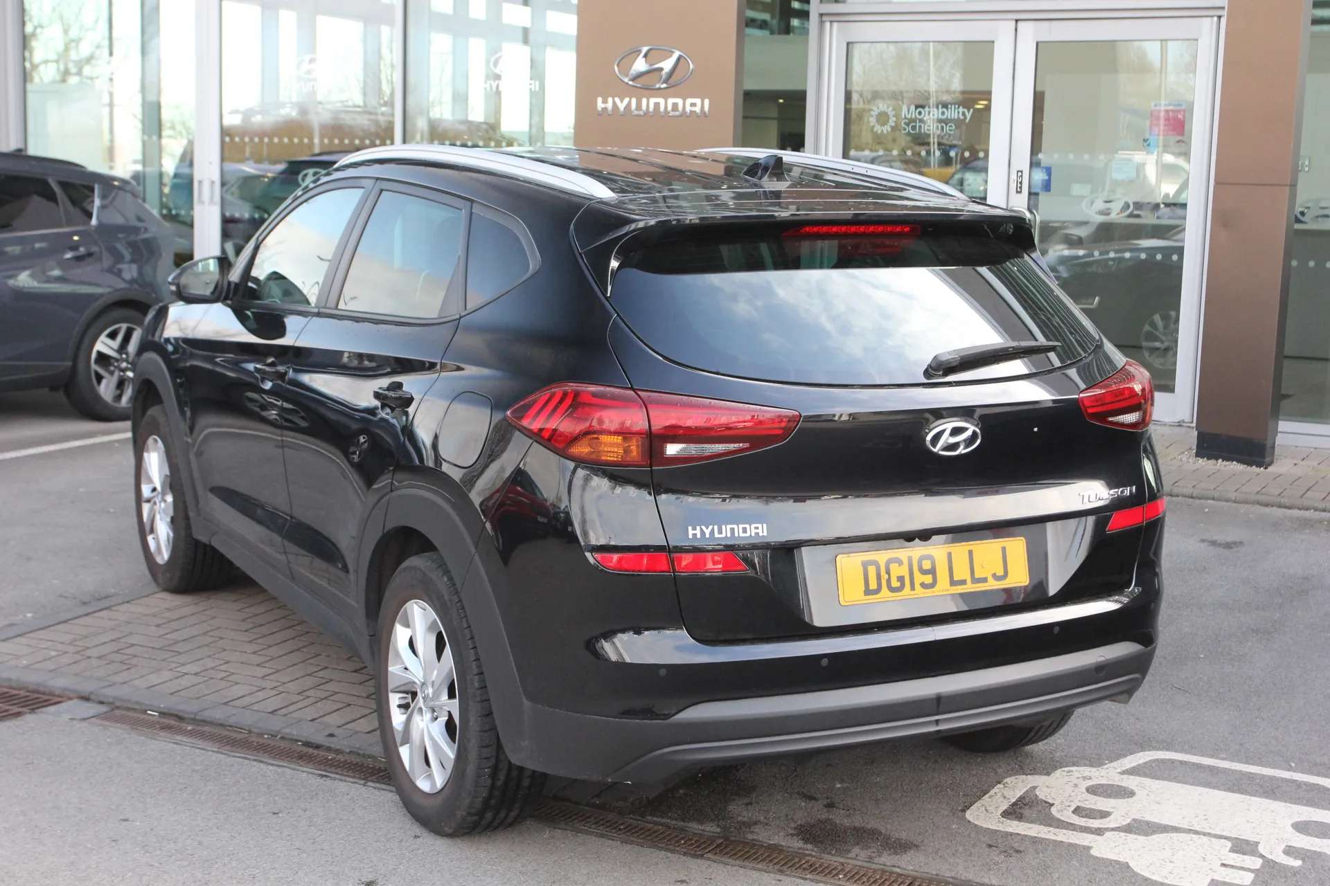 A 2019 HYUNDAI TUCSON 1.6 GDi SE Nav 5dr 2WD A 2019 HYUNDAI TUCSON 1.6 GDi SE Nav 5dr 2WD