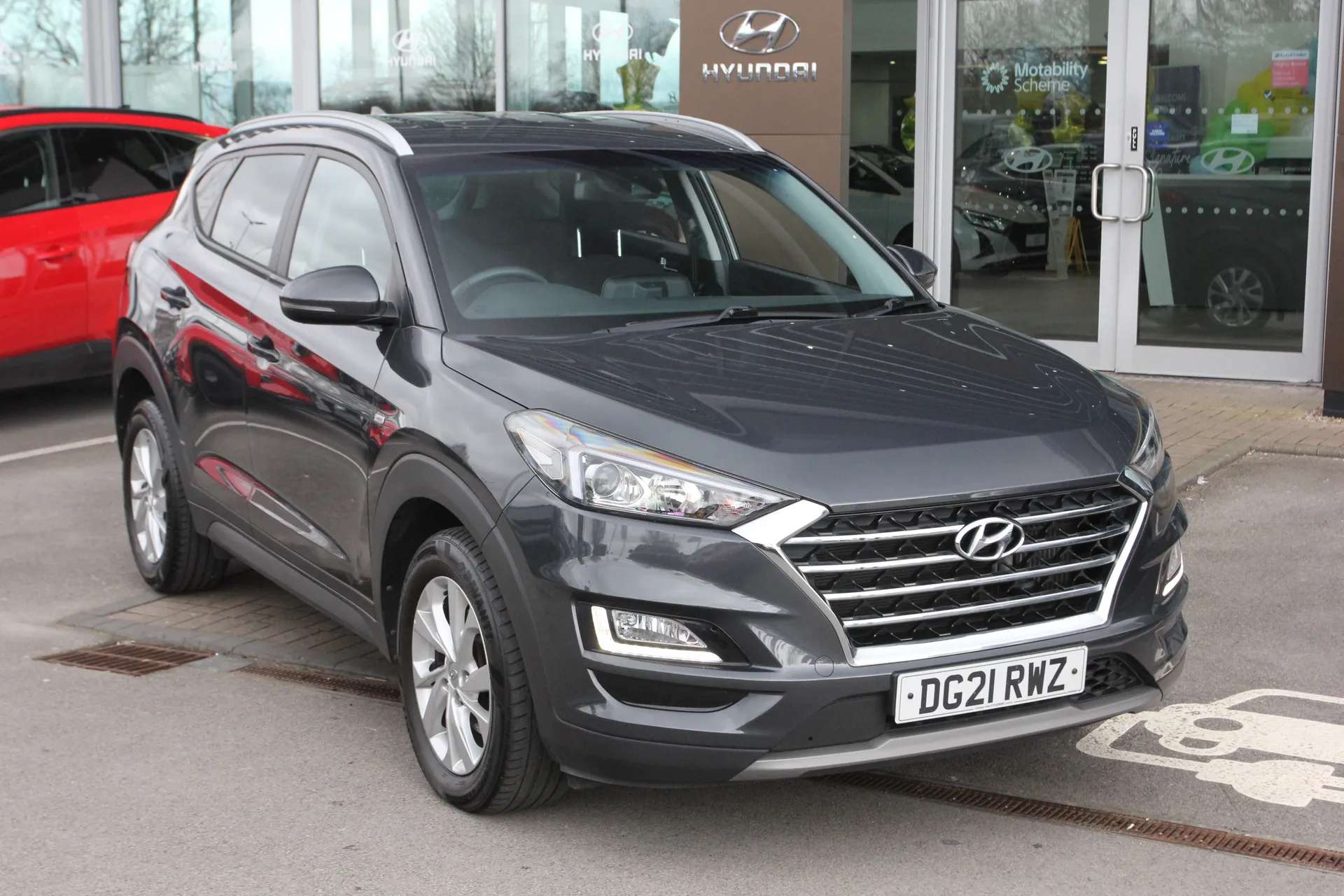 A 2021 HYUNDAI TUCSON 1.6 CRDi 48V MHD SE Nav 5dr 2WD A 2021 HYUNDAI TUCSON 1.6 CRDi 48V MHD SE Nav 5dr 2WD