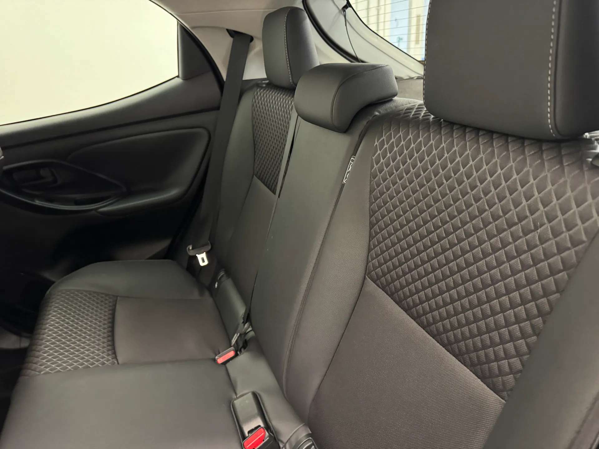 2023 MAZDA 2 HYBRID 2023 MAZDA 2 HYBRID