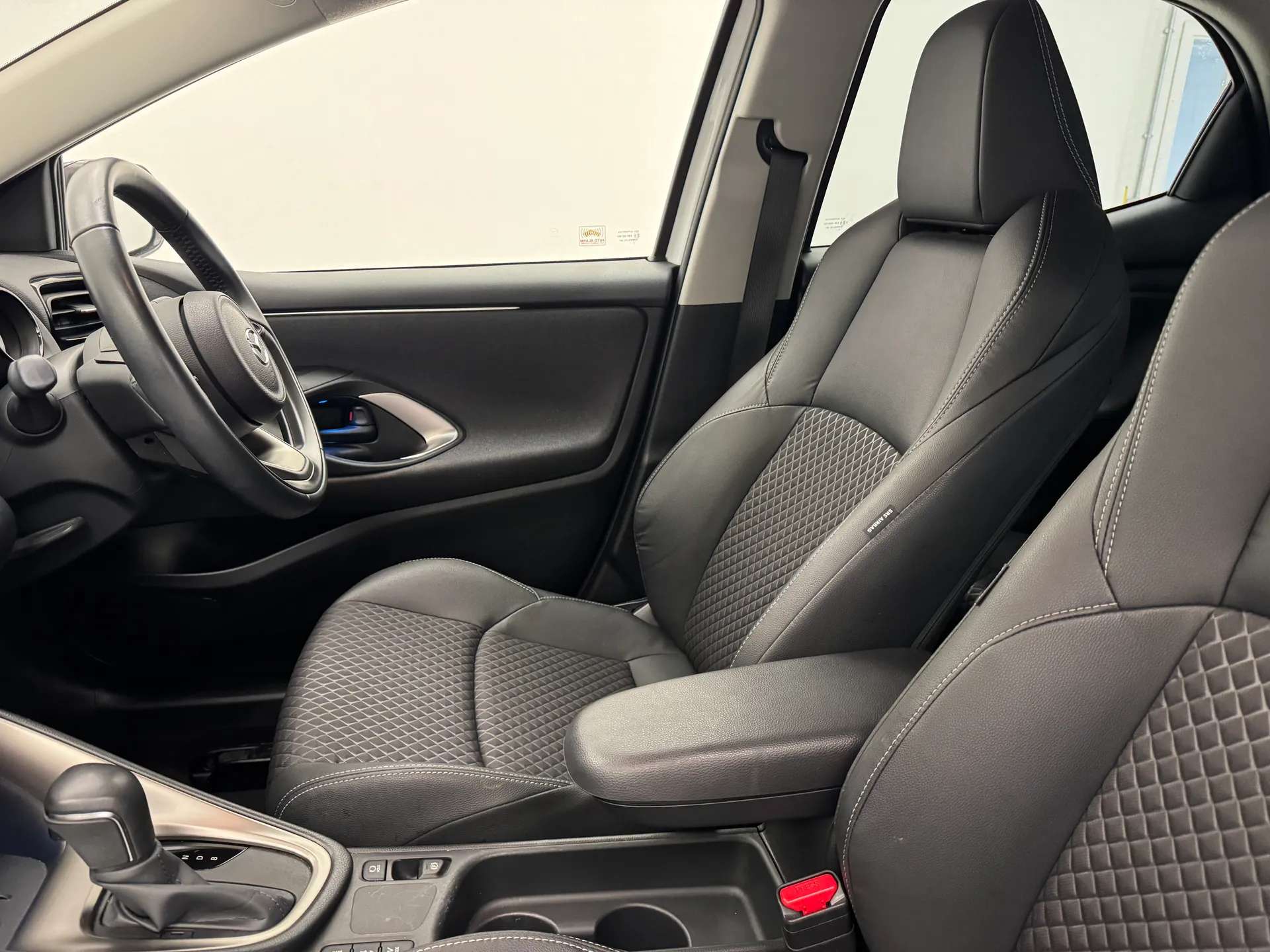 2023 MAZDA 2 HYBRID 2023 MAZDA 2 HYBRID